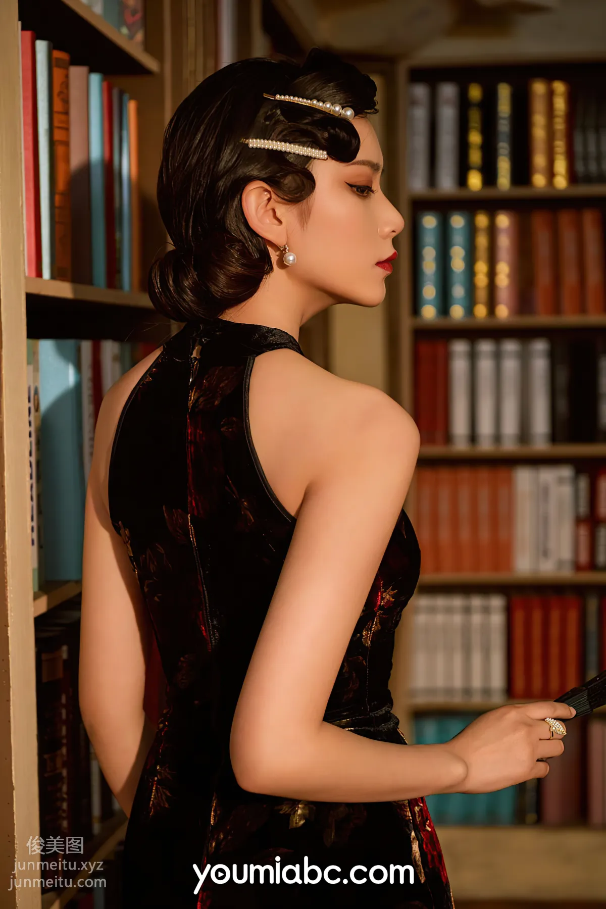 Lin Xi: YouMi photo 14