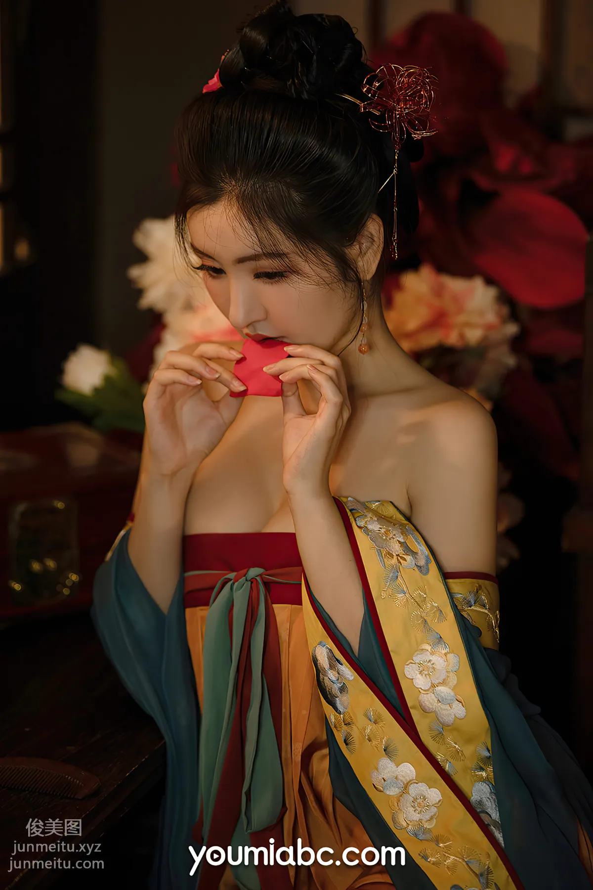 [YouMi] 2021.11.22 Night Talk by the West Window Candle Shen Mengyao [50P] photo 49