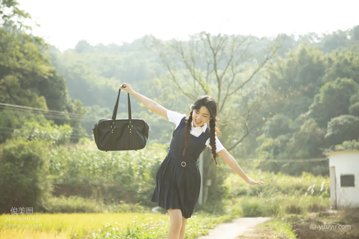 [YiTuYu] 2021.03.12 Autumn Rice Fragrance, Huang Ziqing photo 23