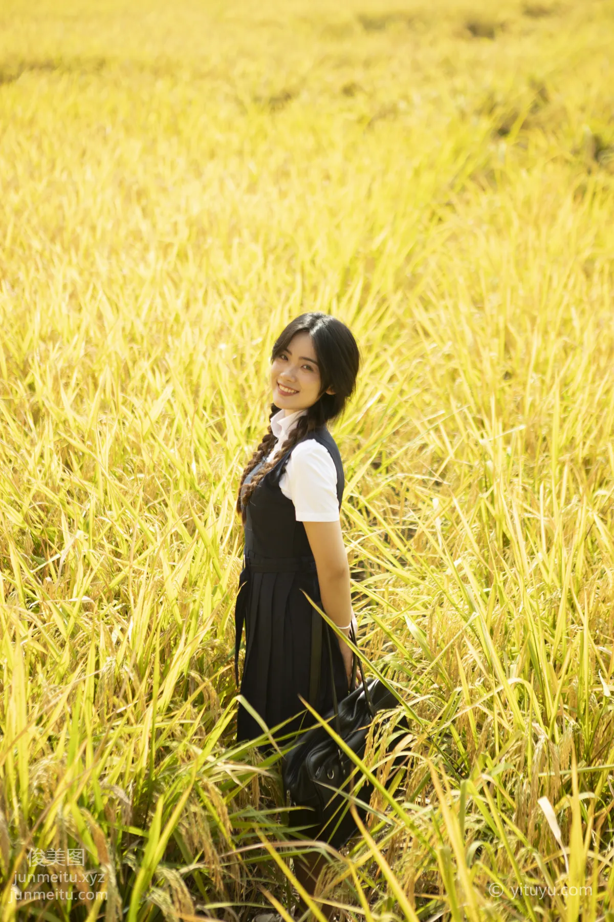 [YiTuYu] 2021.03.12 Autumn Rice Fragrance, Huang Ziqing photo 27
