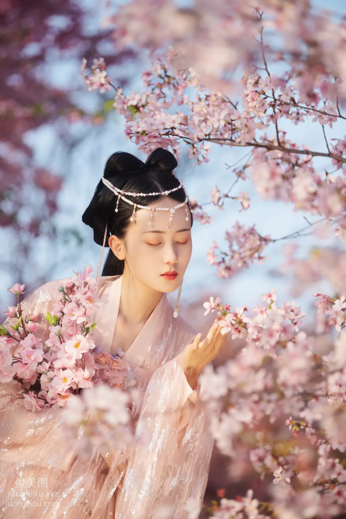 [YiTuYu] 2021.04.15 Peach Blossom Xiao Xiong photo 2