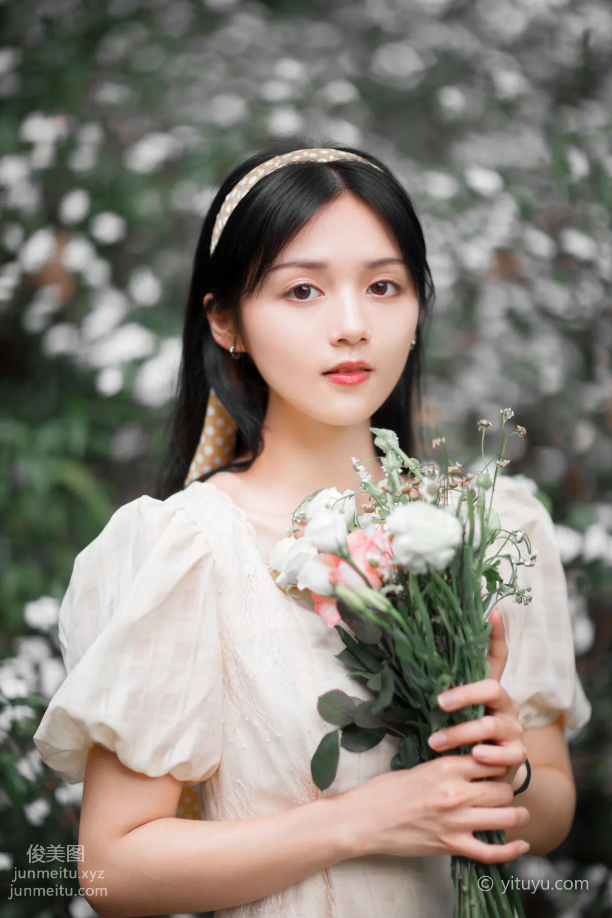 Yu Wen: YiTuYu photo 2