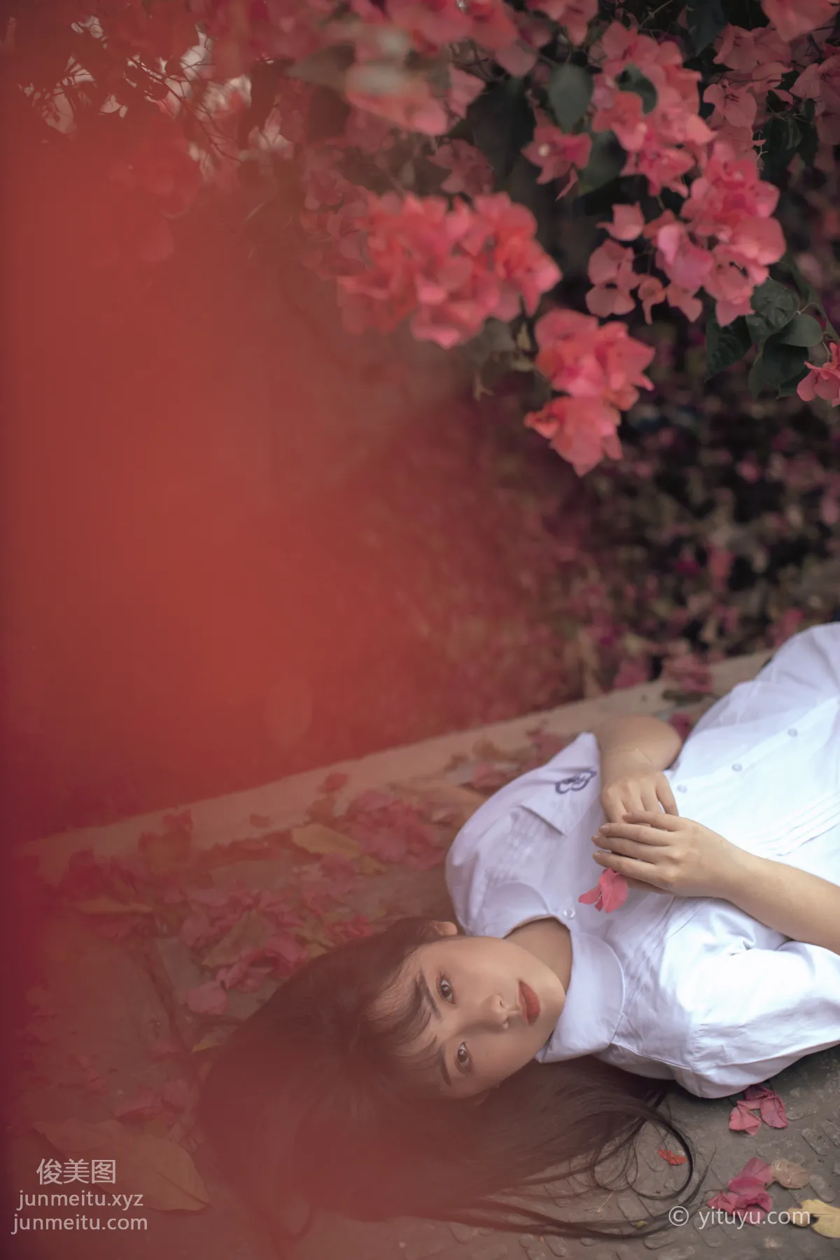 [YiTuYu] 2021.04.28 Flower Season, Huang Ziqing photo 15