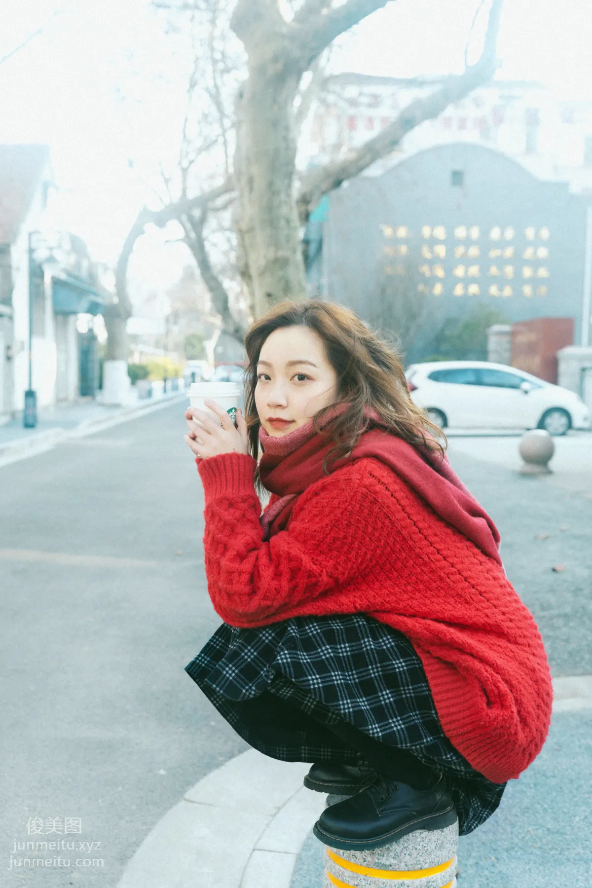 Yi Ni: YiTuYu photo 2