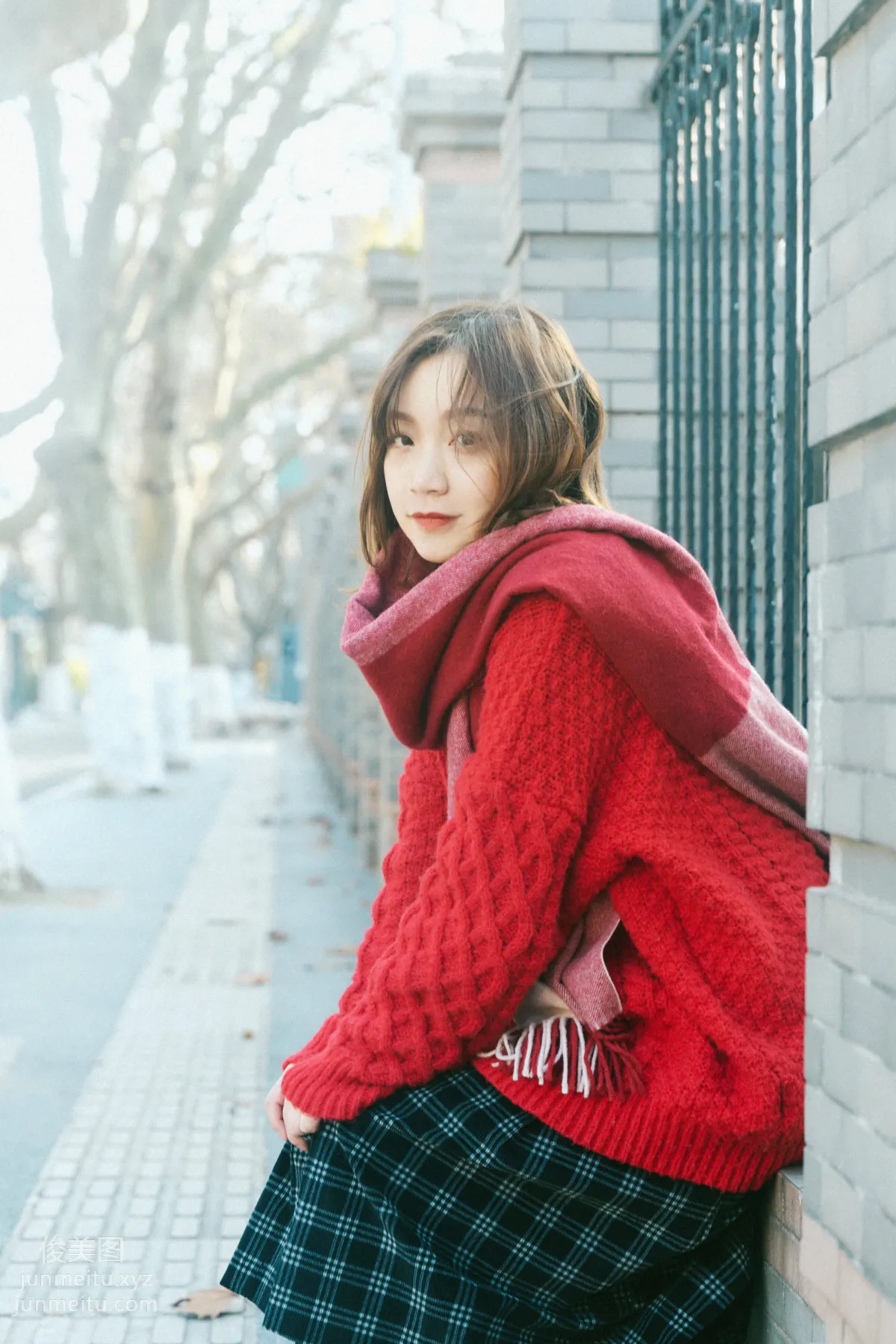 Yi Ni: YiTuYu photo 5