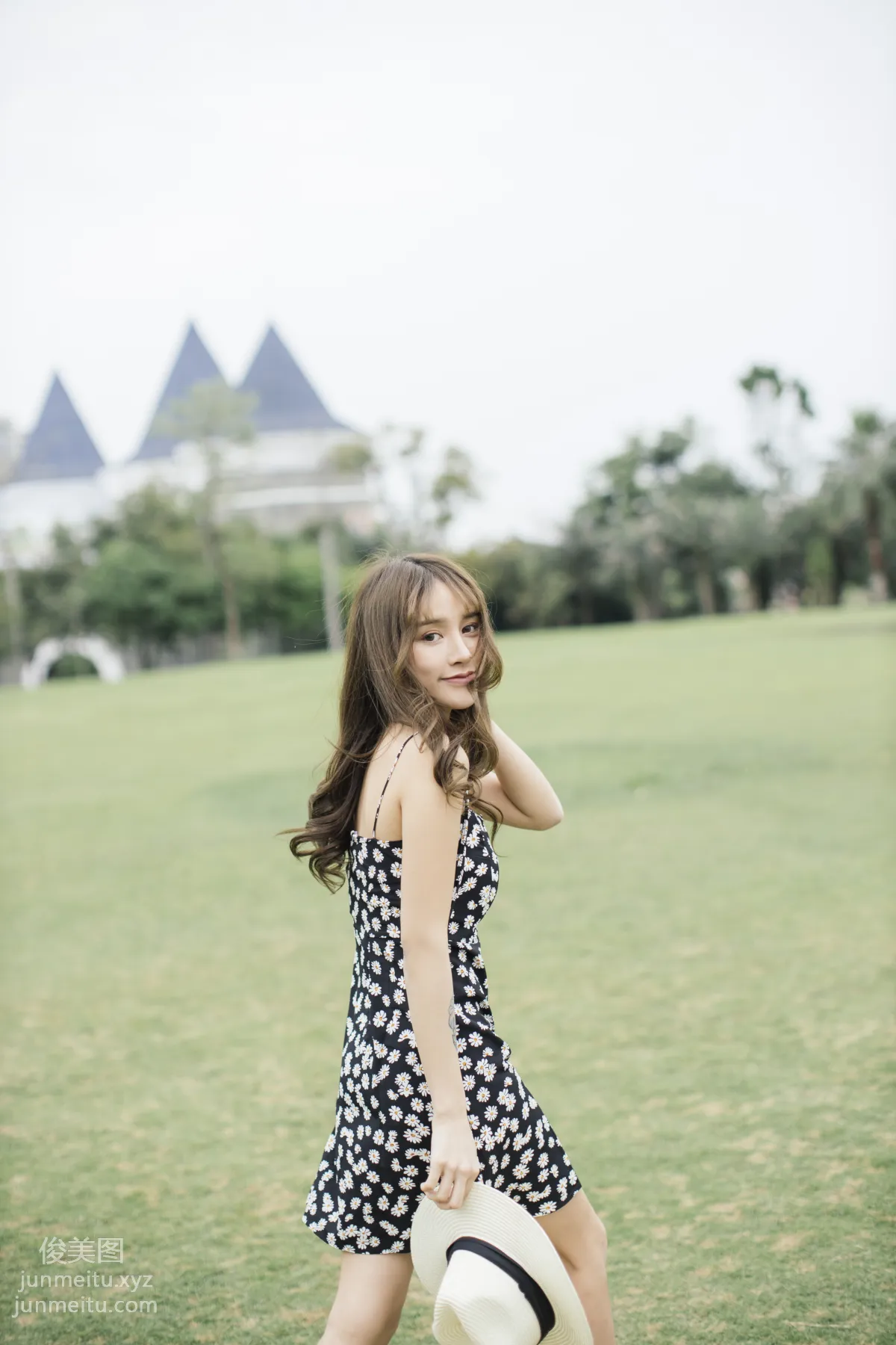 Qiao Ling: YiTuYu photo 2