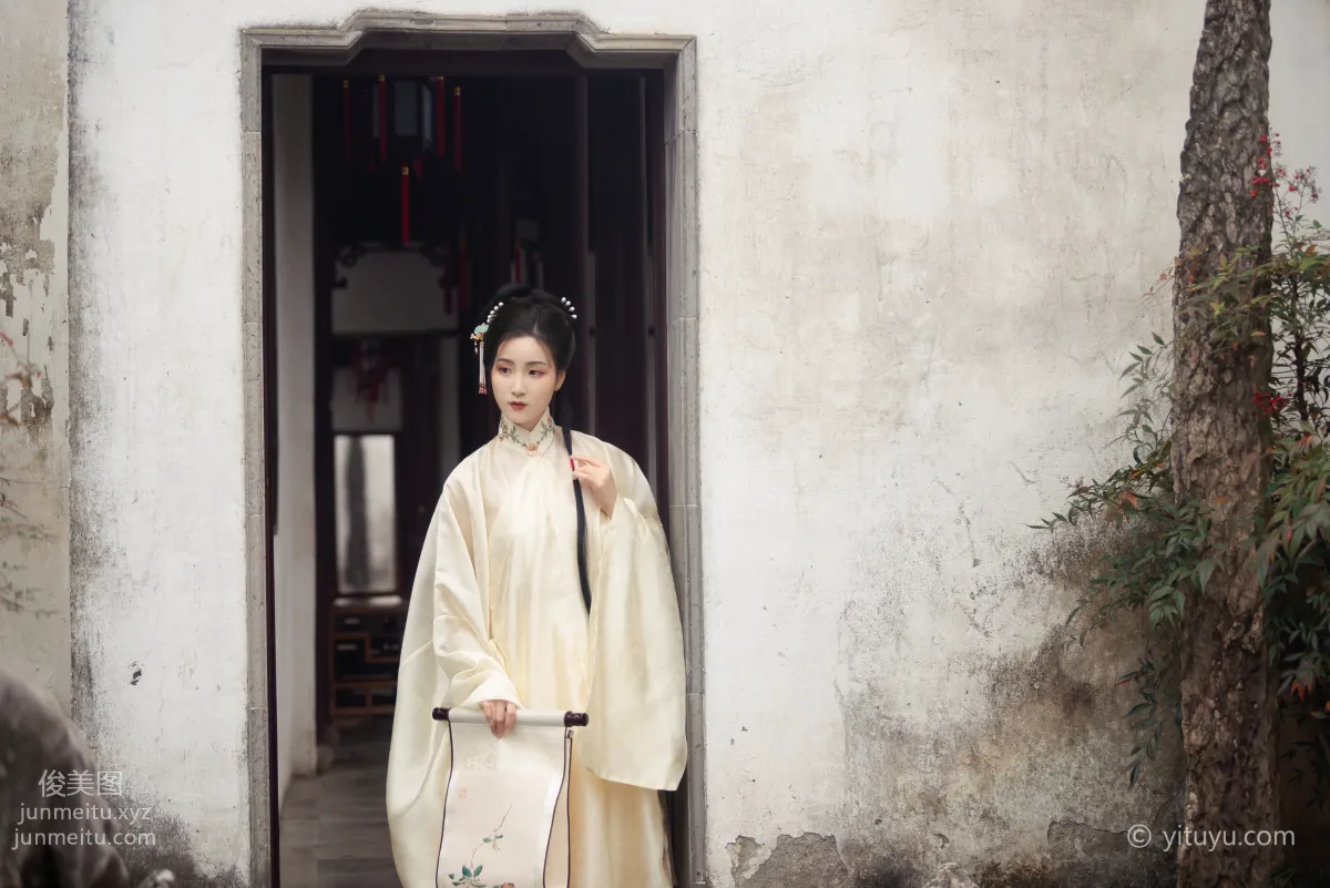 Jin Er: YiTuYu photo 18