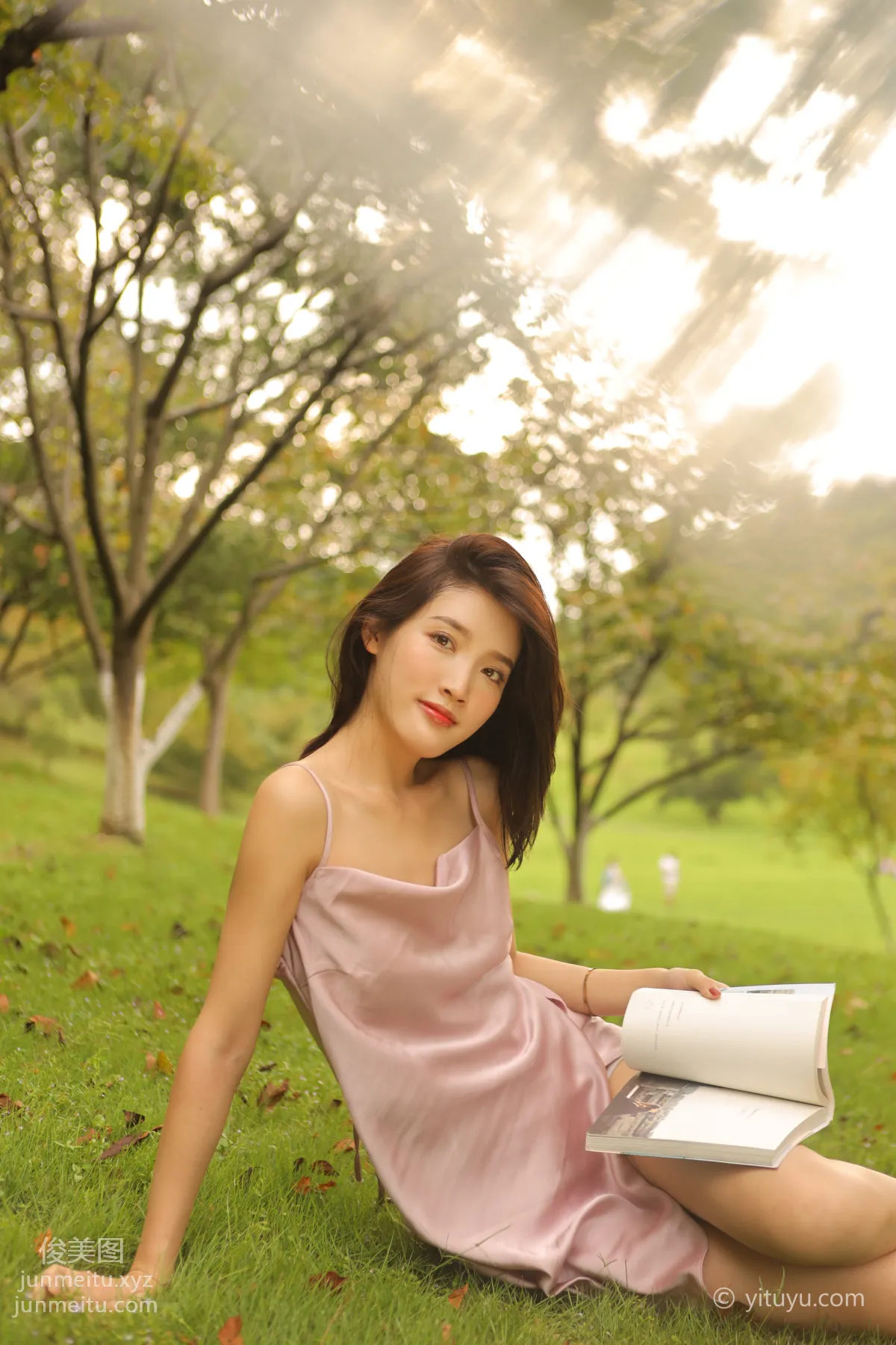 Qiao Ling: YiTuYu photo 2