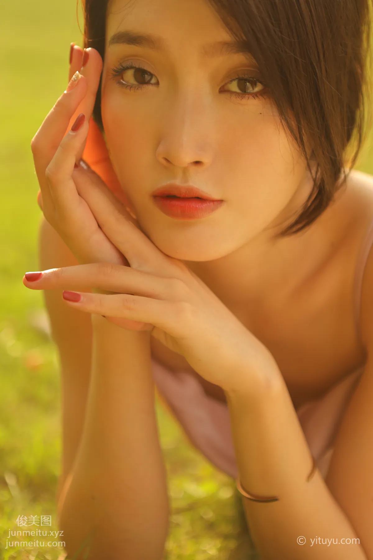 Qiao Ling: YiTuYu photo 30