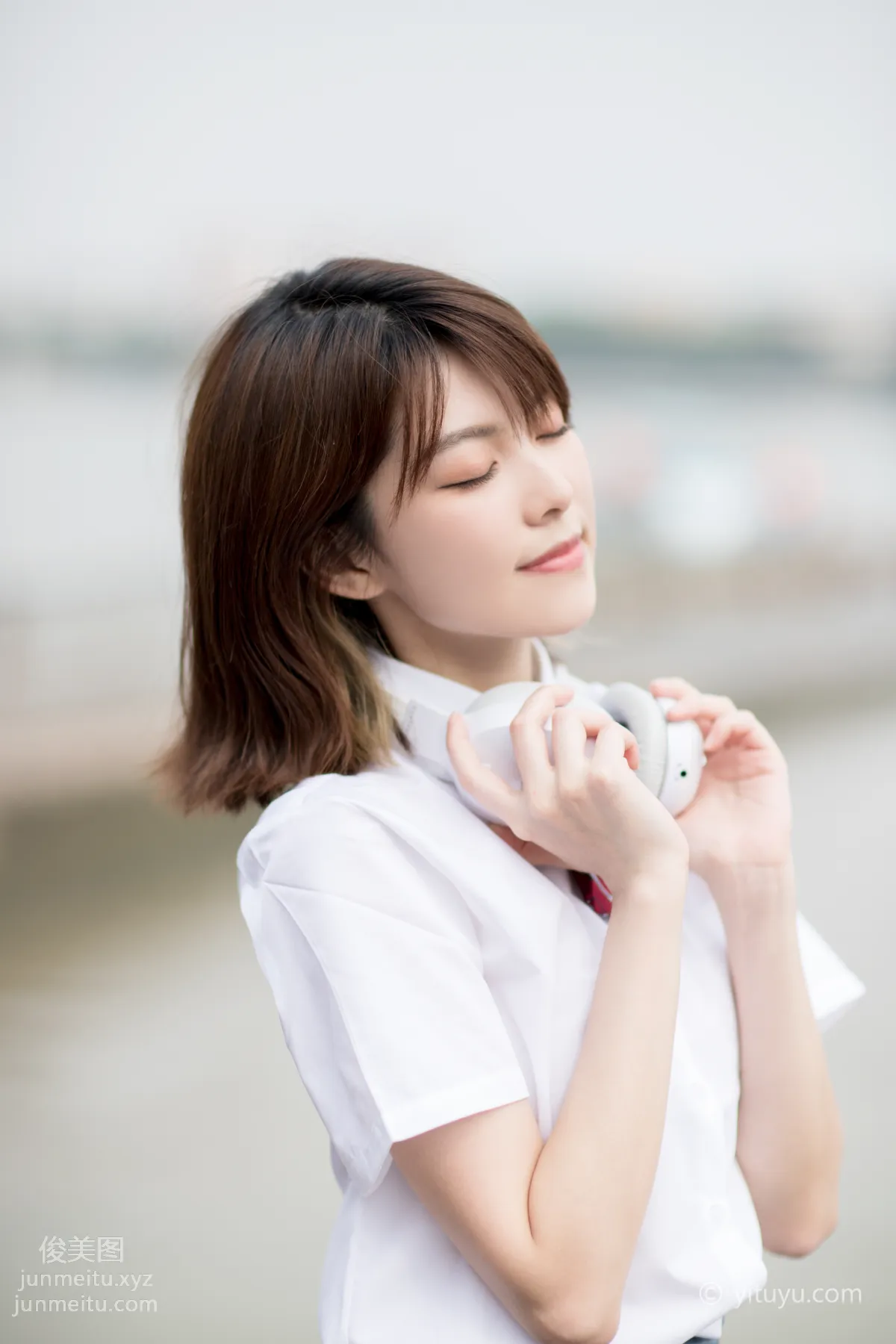Jun Jun: YiTuYu photo 5