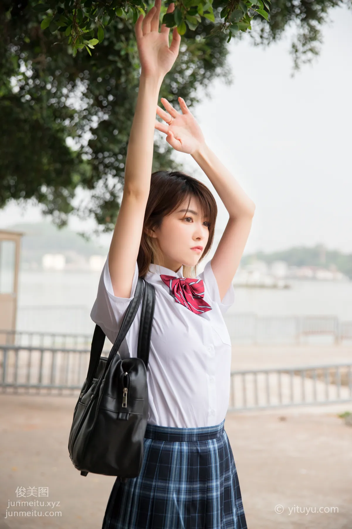Jun Jun: YiTuYu photo 11