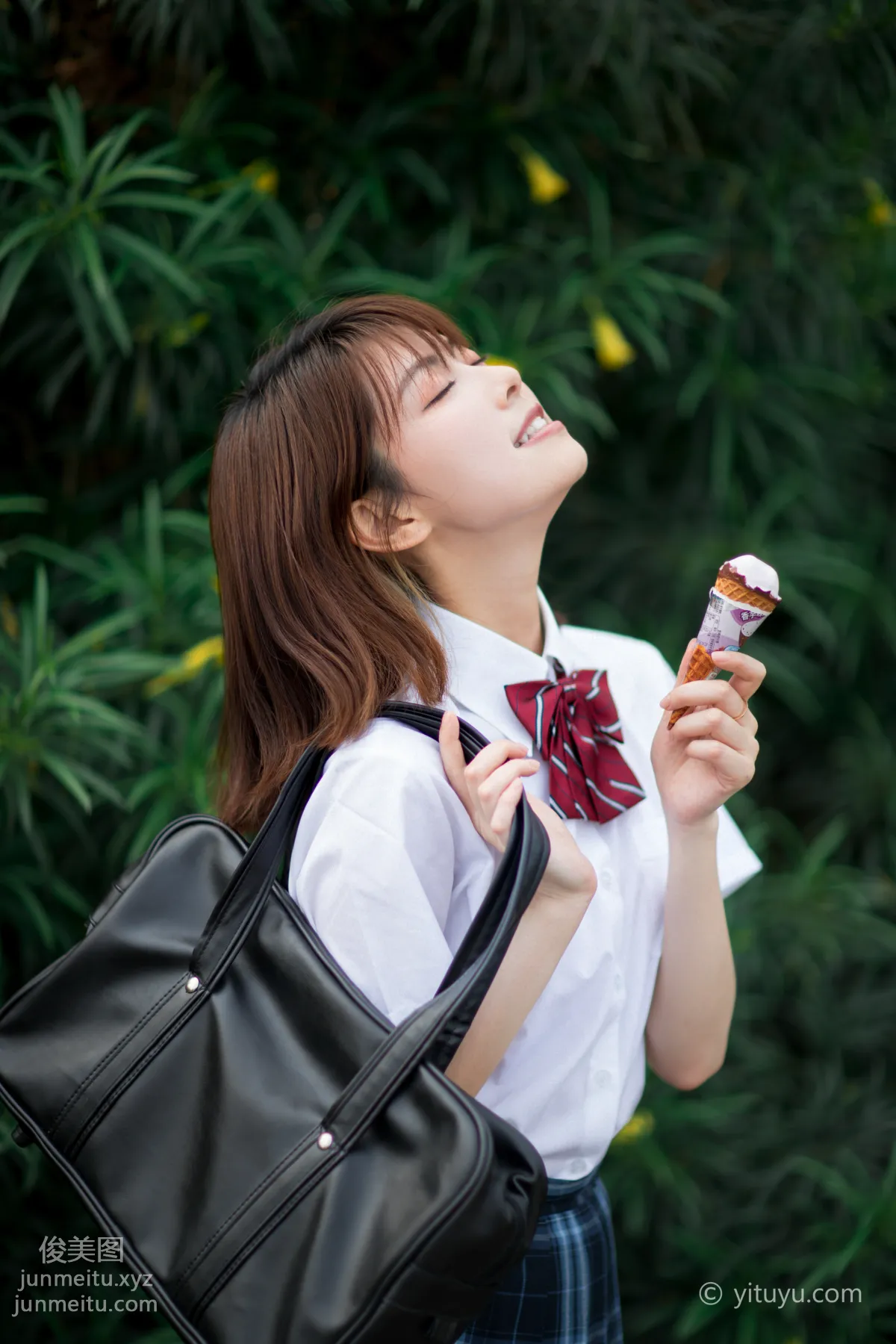 Jun Jun: YiTuYu photo 19