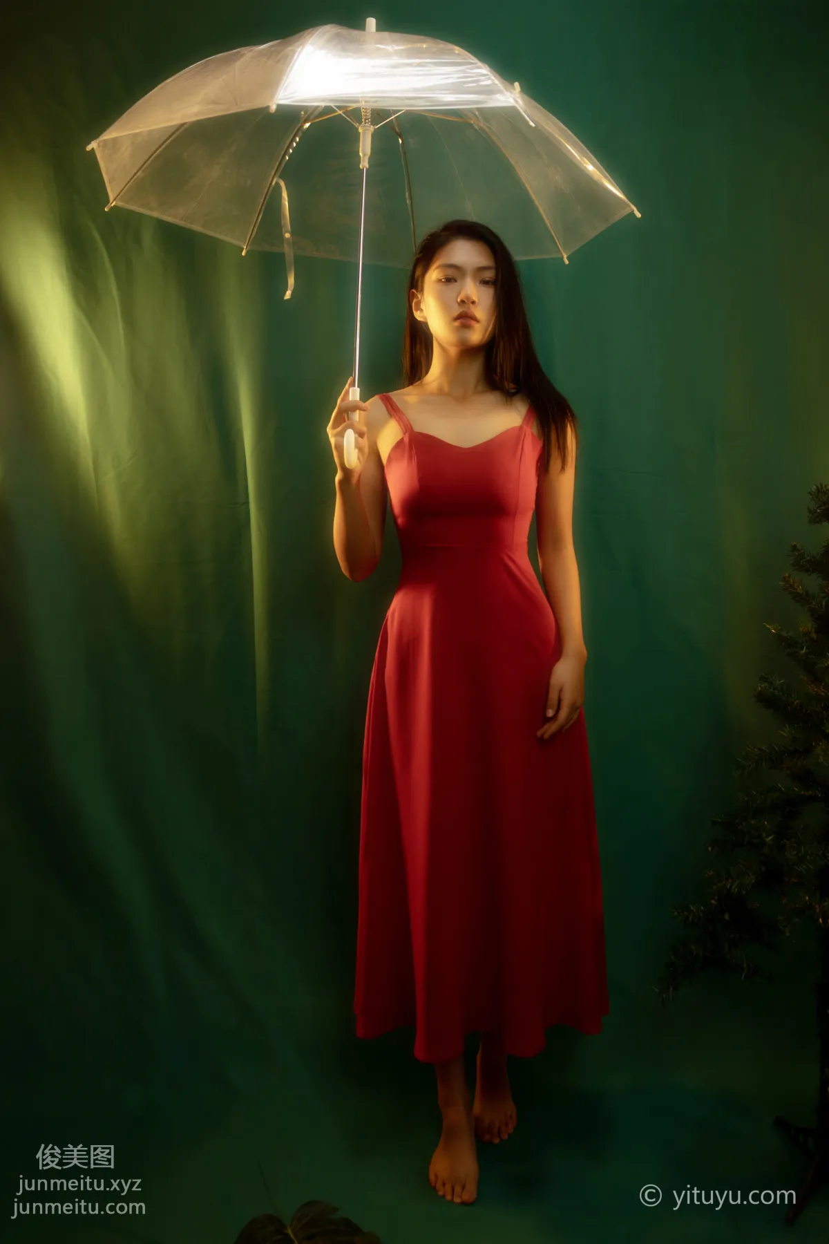 [YiTuYu] 2021.05.24 Red Dress Jiao Jiao photo 10