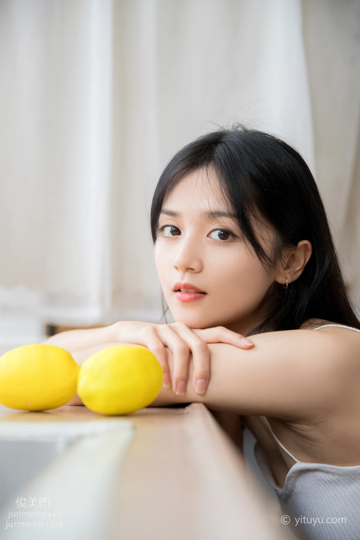 Yu Wen: YiTuYu photo 6
