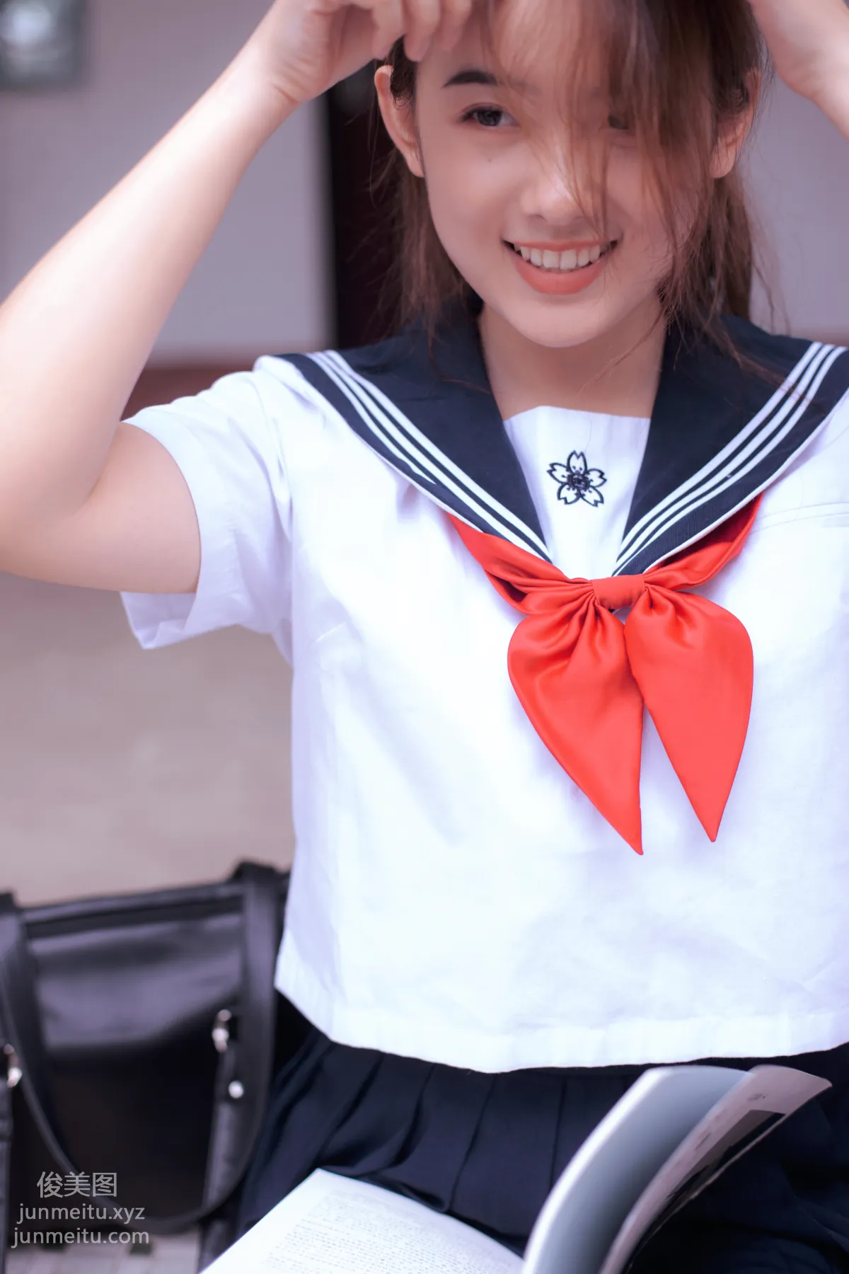 [YiTuYu] 2021.06.04 Waiting for You After Class Huang Ziqing photo 8
