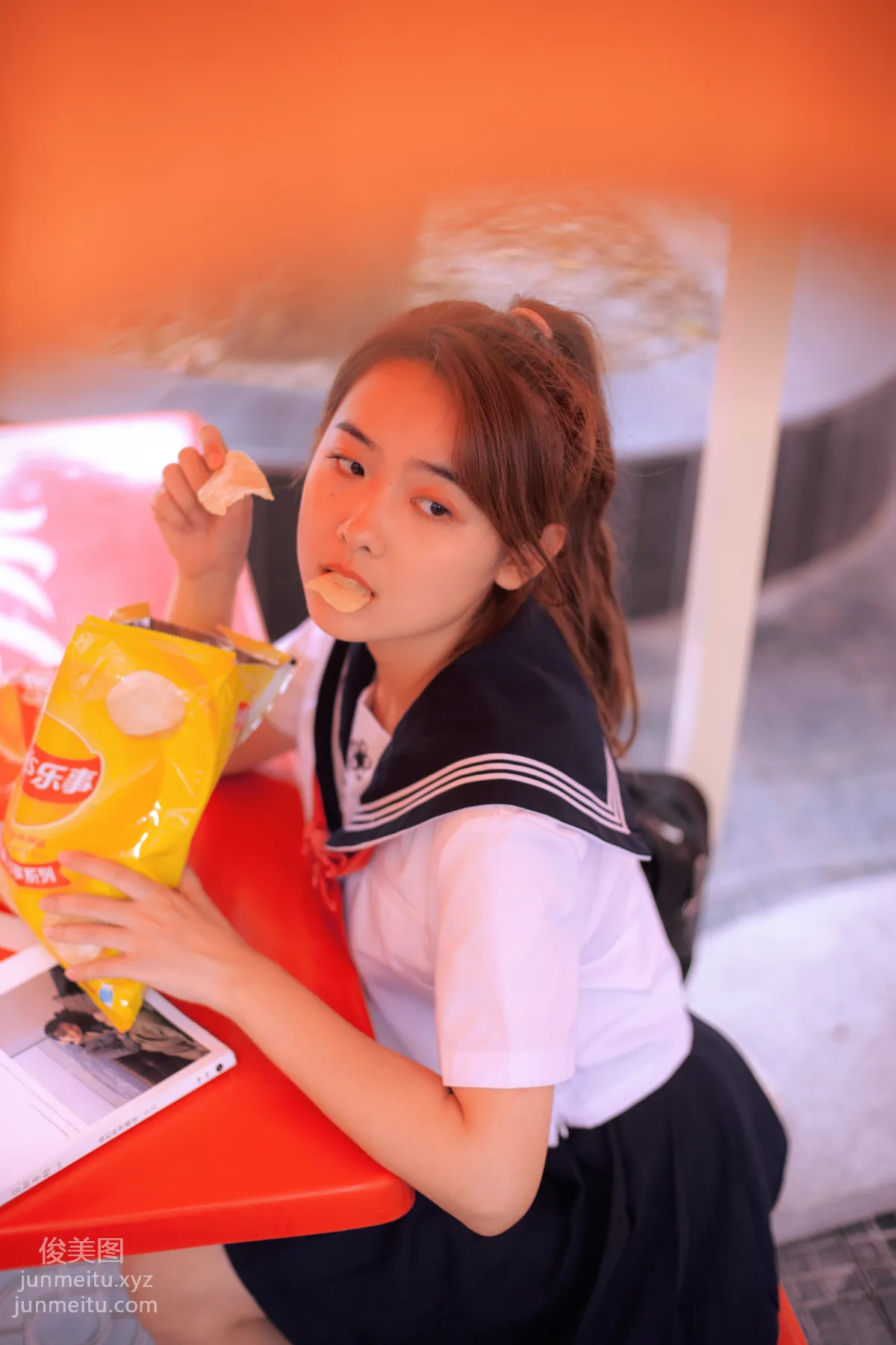[YiTuYu] 2021.06.04 Waiting for You After Class Huang Ziqing photo 13