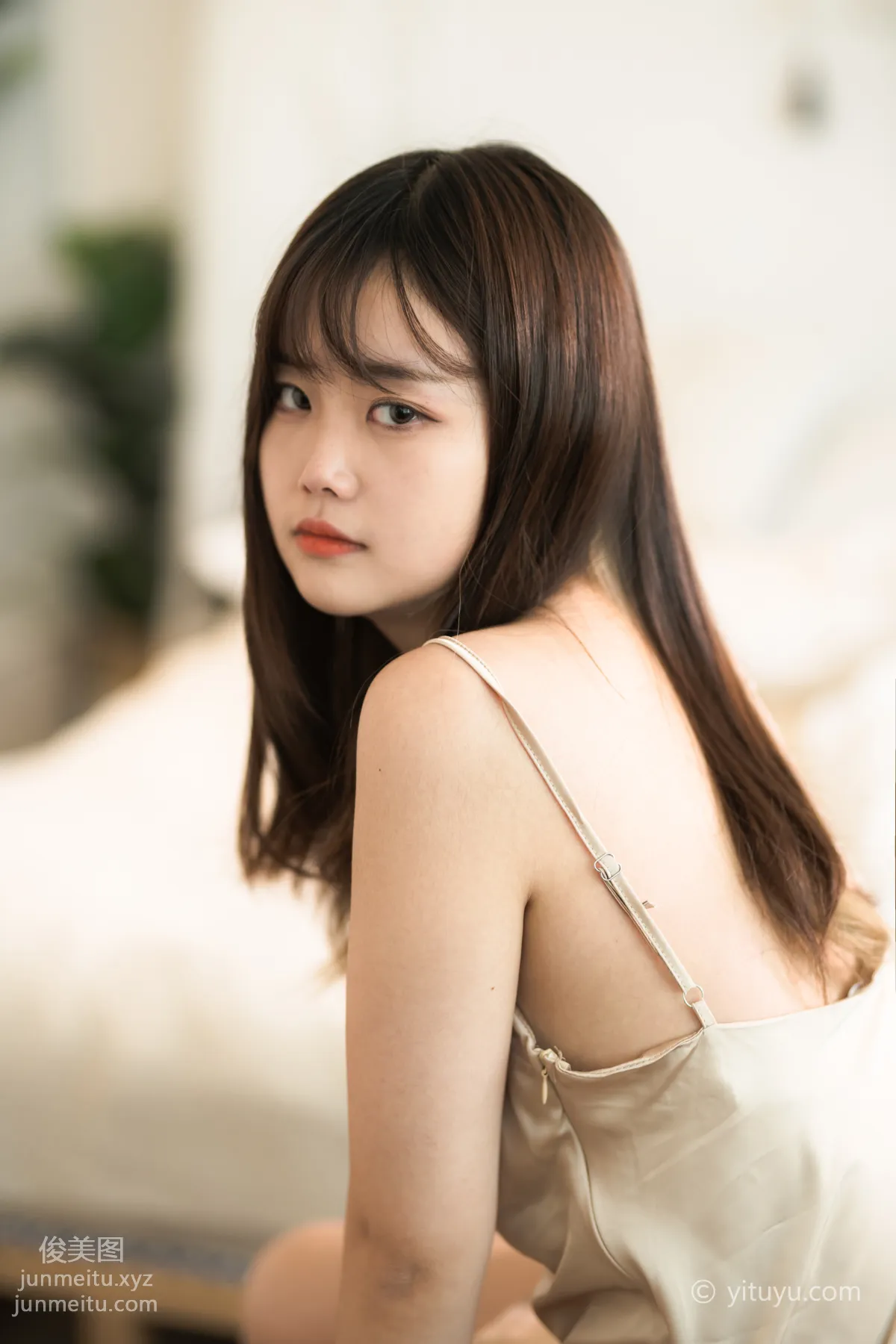 Jin Yu: YiTuYu photo 17