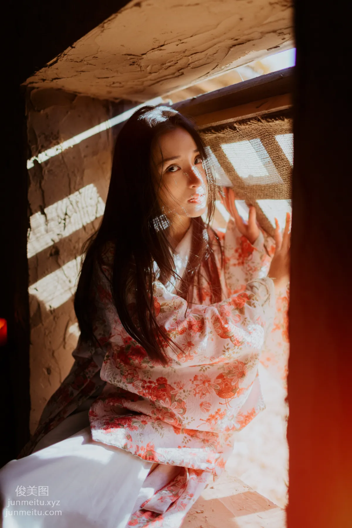 [YiTuYu] 2021.06.23 Passing Traveler Zhuo Yuqian photo 3