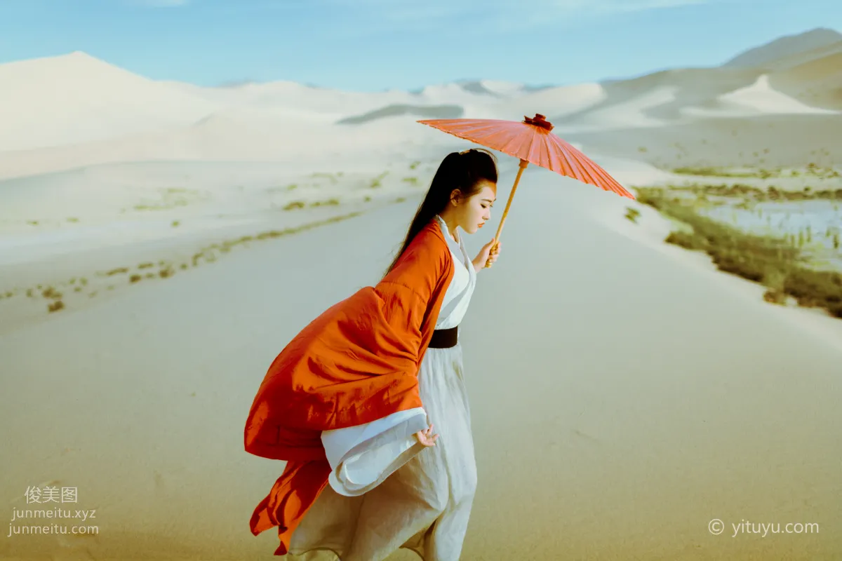 Jing Jing: YiTuYu photo 19