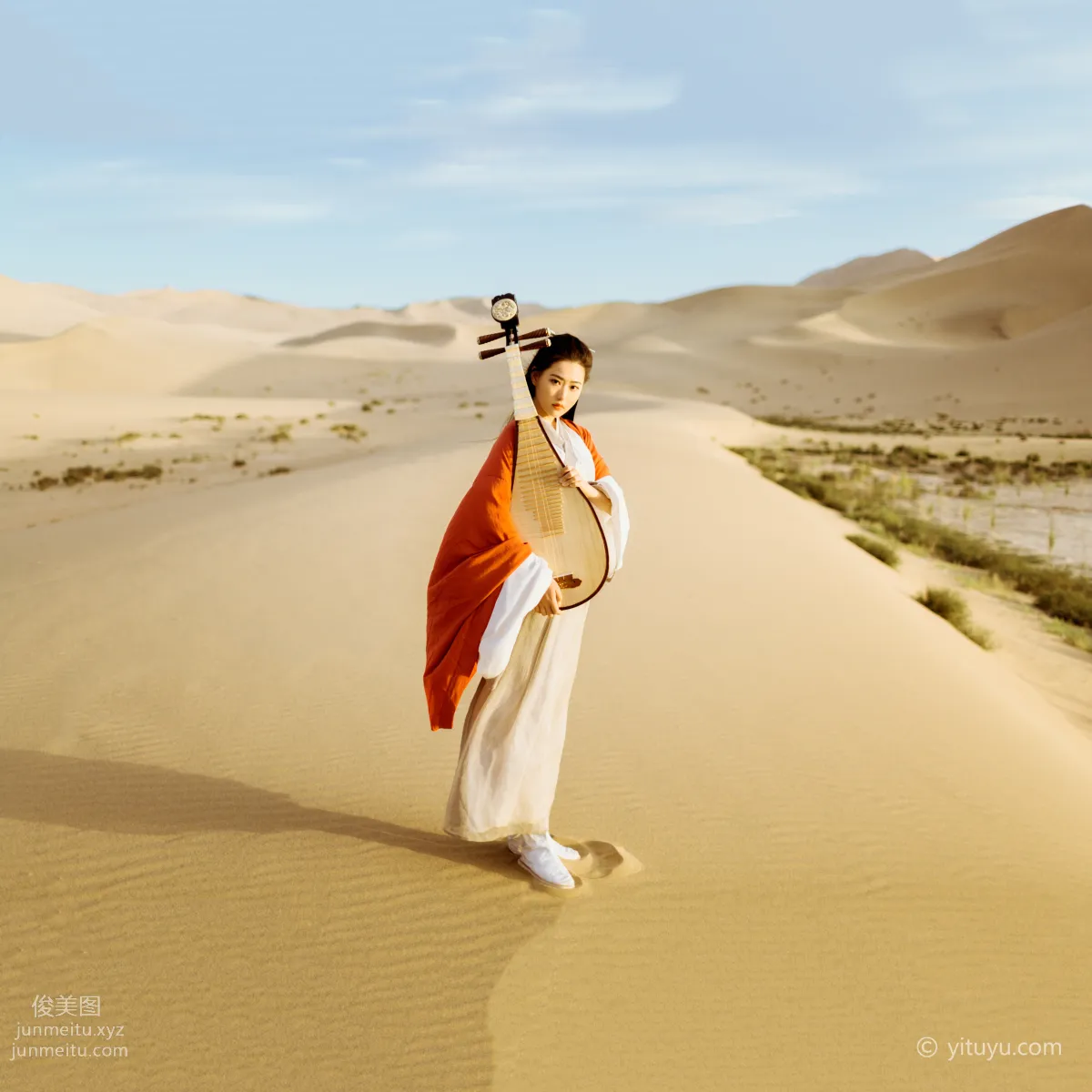 Jing Jing: YiTuYu photo 31
