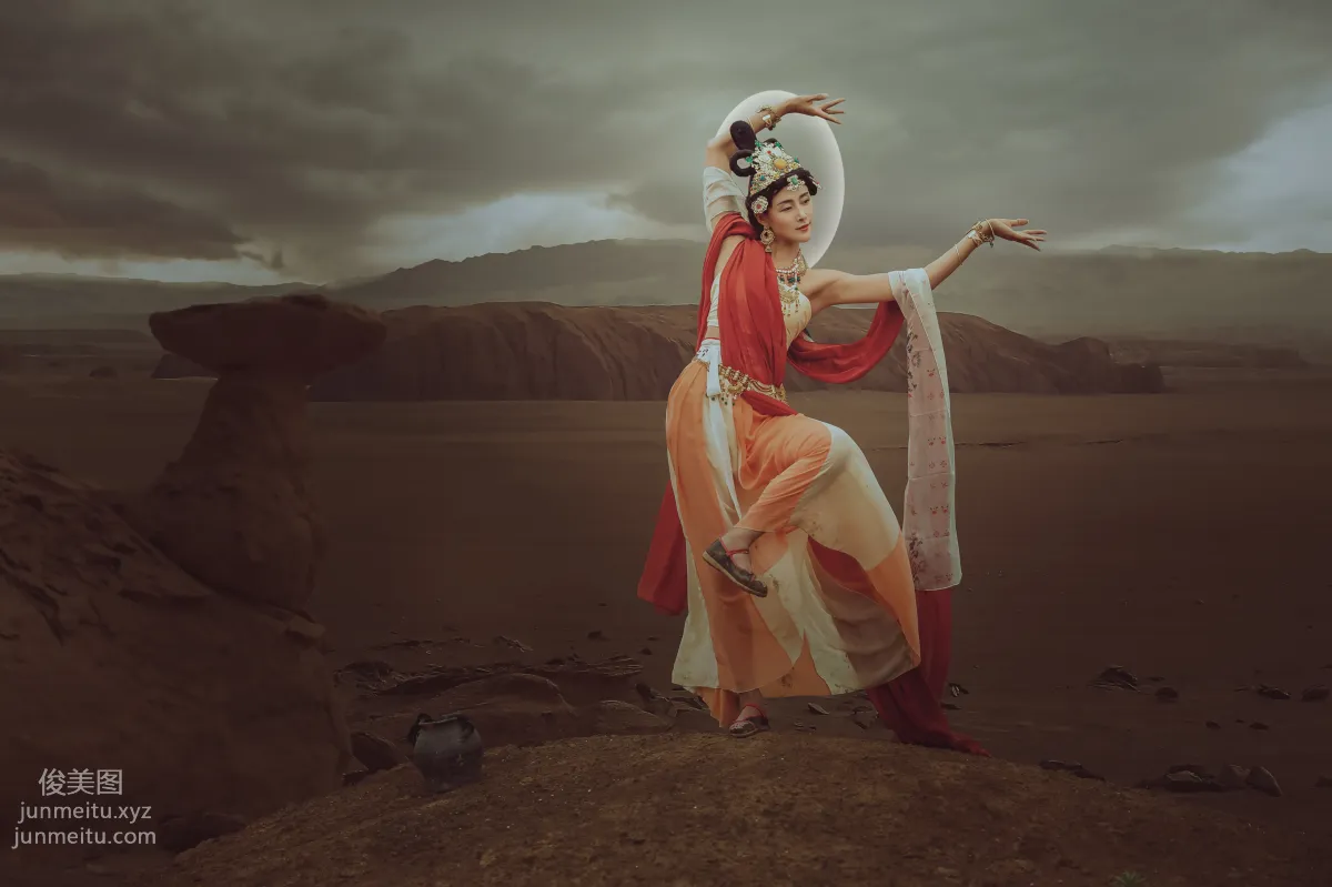 Wan Jun: YiTuYu photo 24