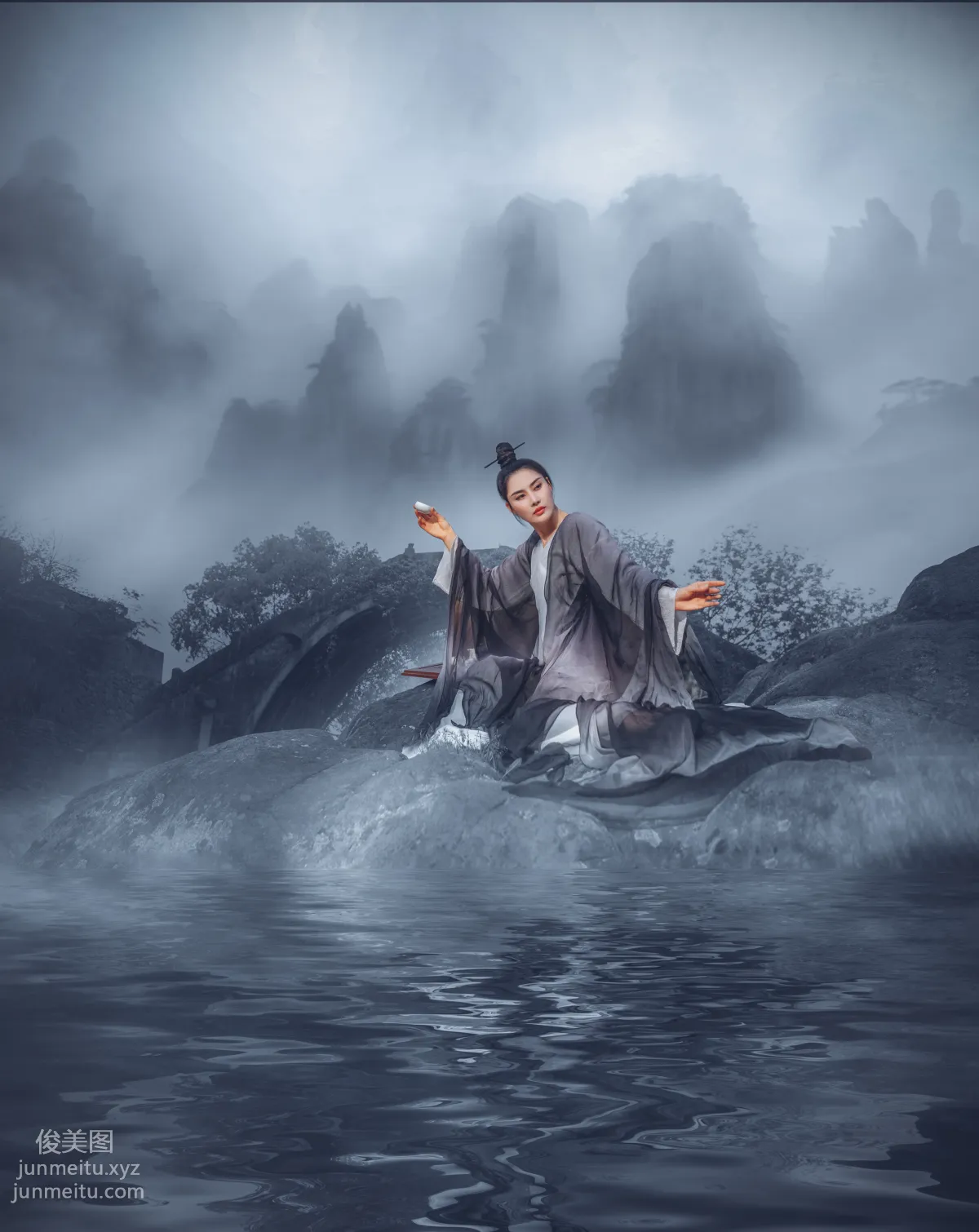 Min Min: YiTuYu photo 25