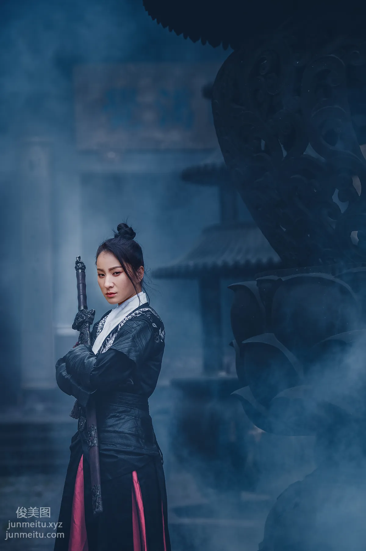 Shi Zi: YiTuYu photo 4