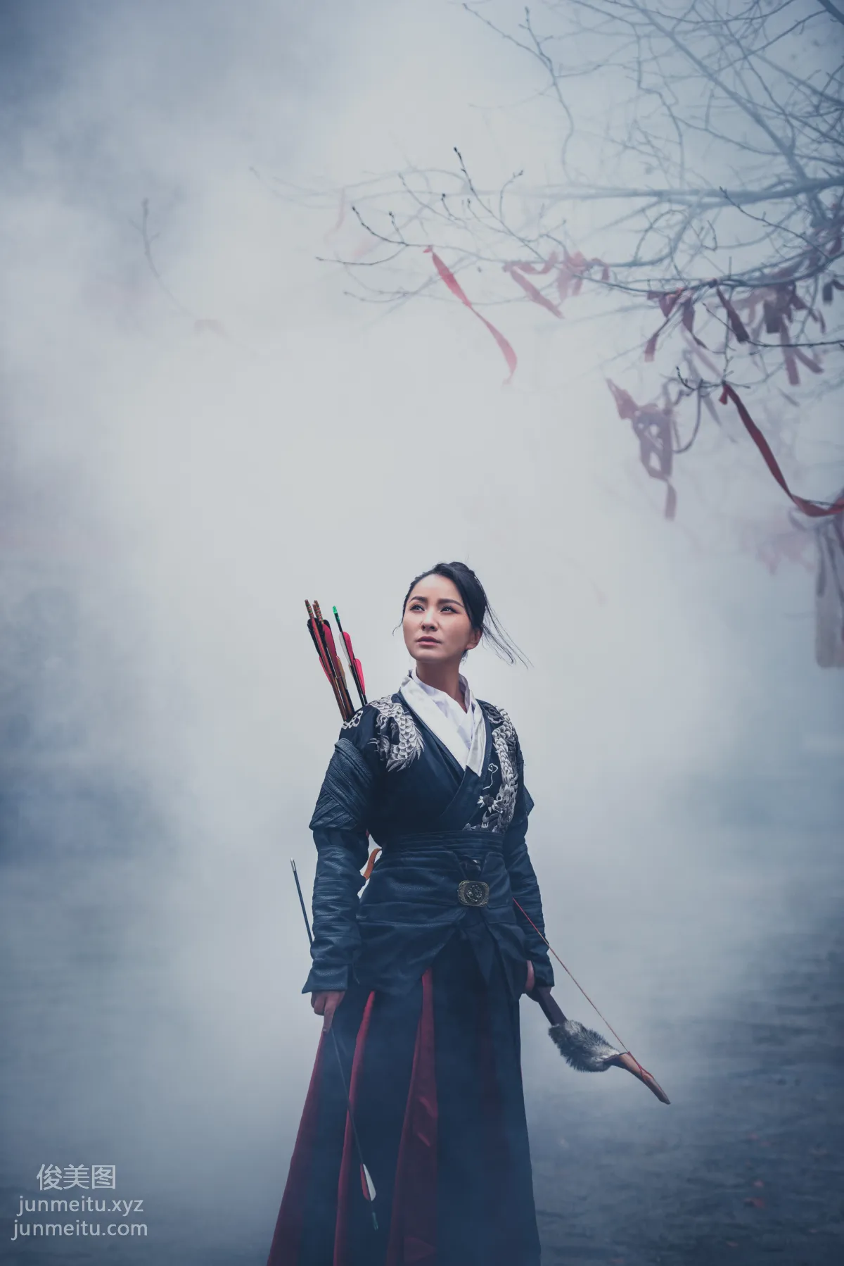 Shi Zi: YiTuYu photo 5