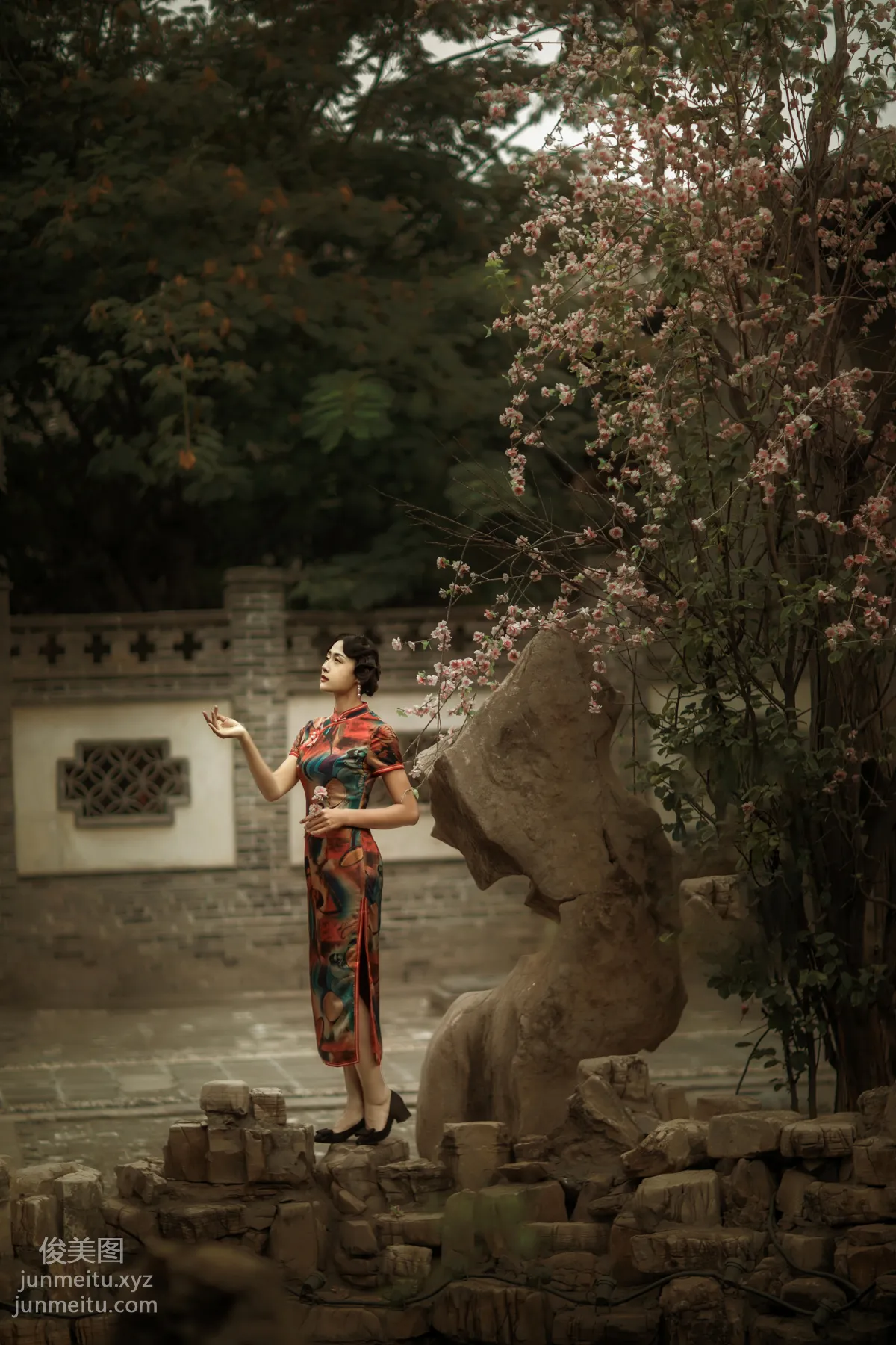 Wan Jun: YiTuYu photo 8