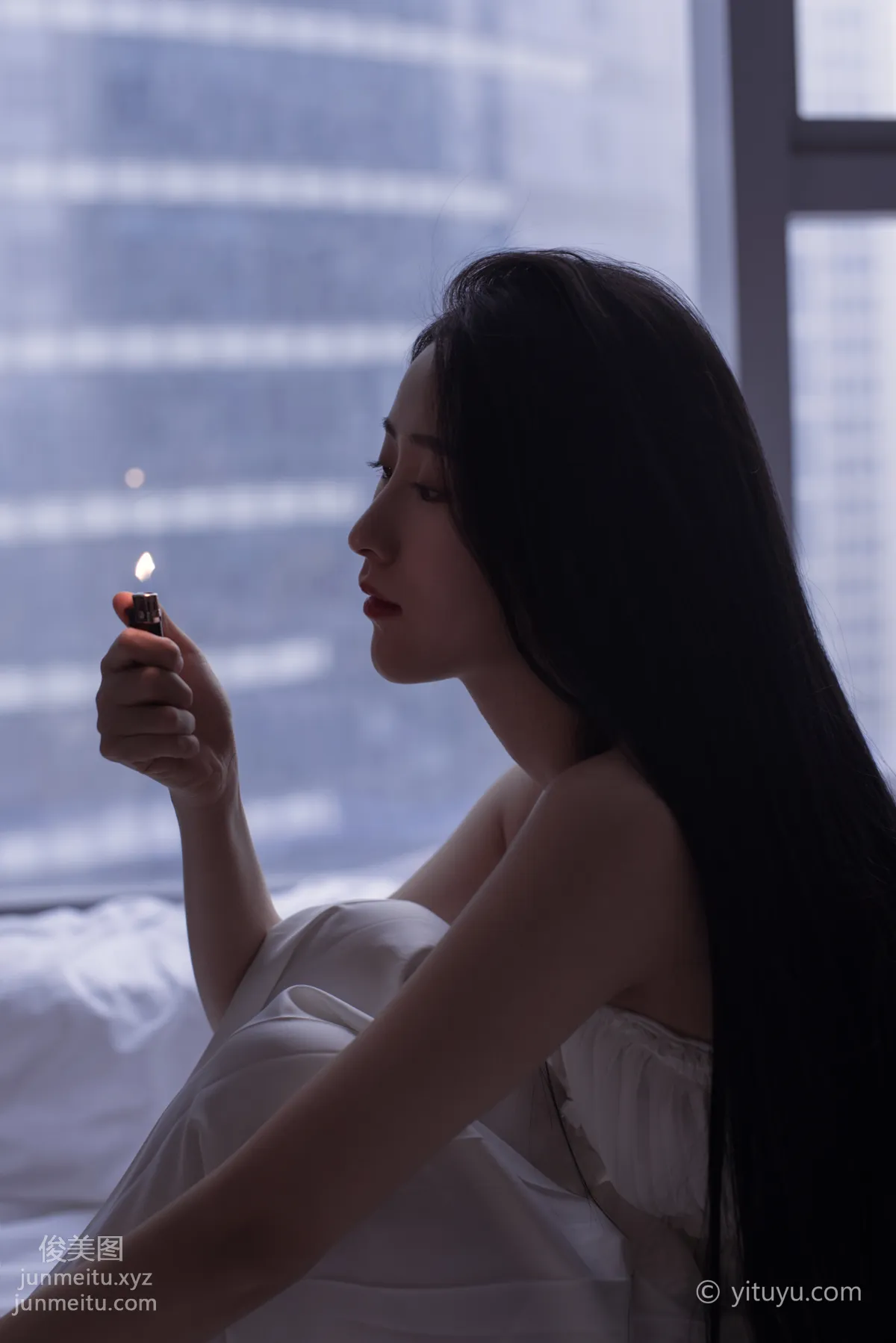 Ying Er: YiTuYu photo 17