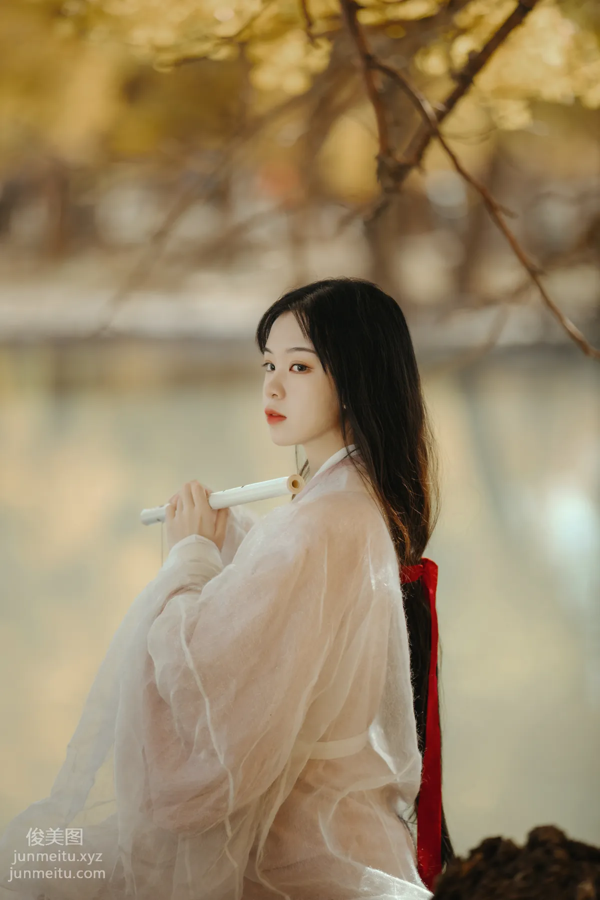 Bo He: YiTuYu photo 4