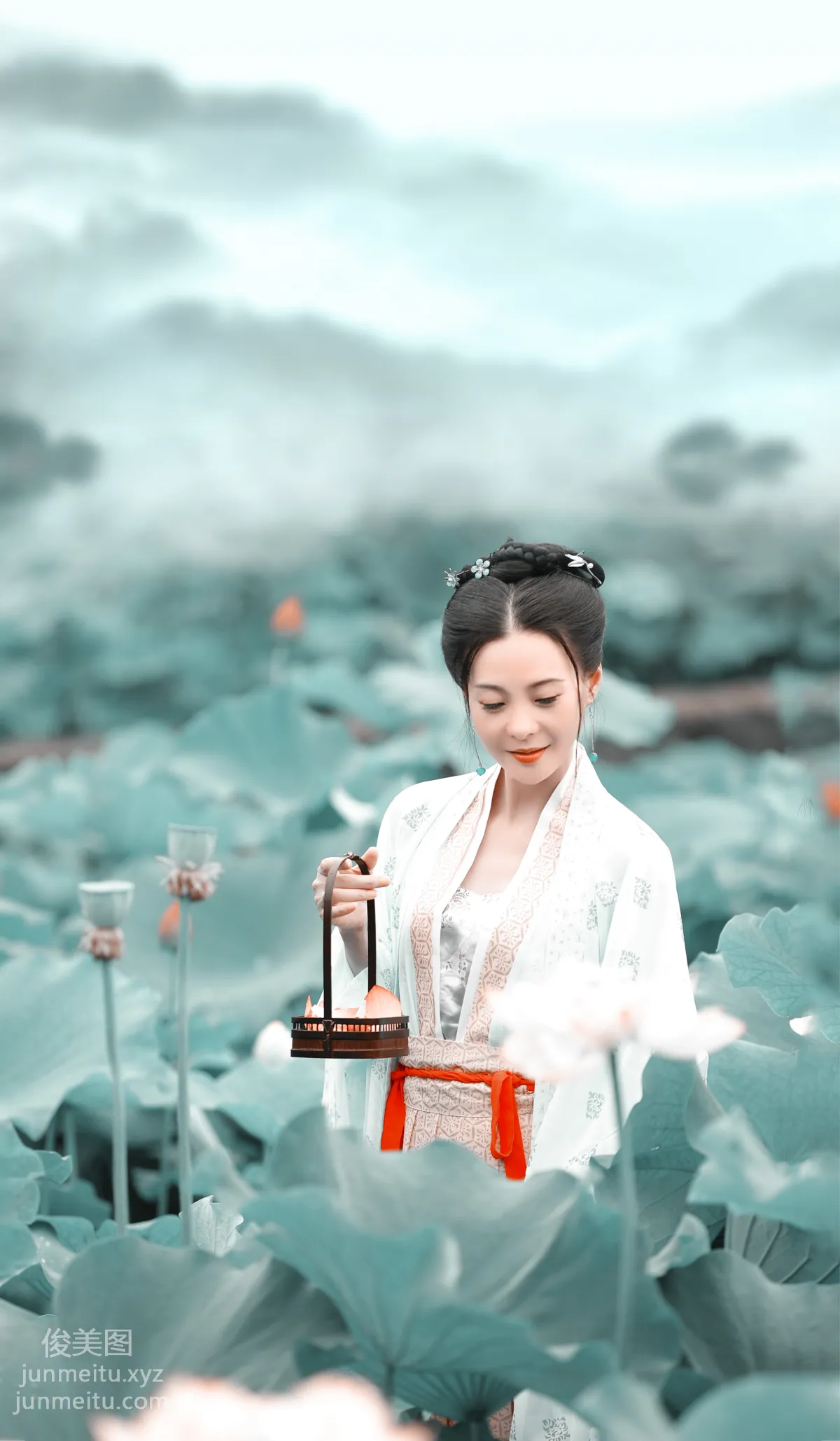Lian: YiTuYu photo 15