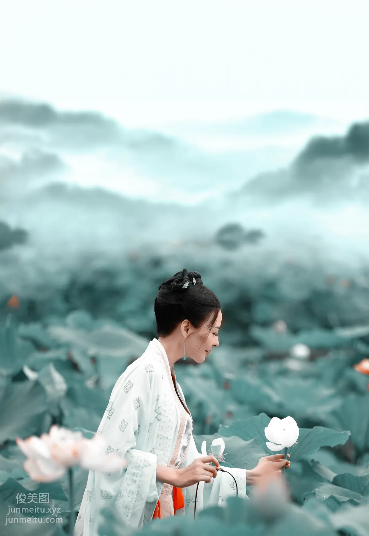 Lian: YiTuYu photo 16