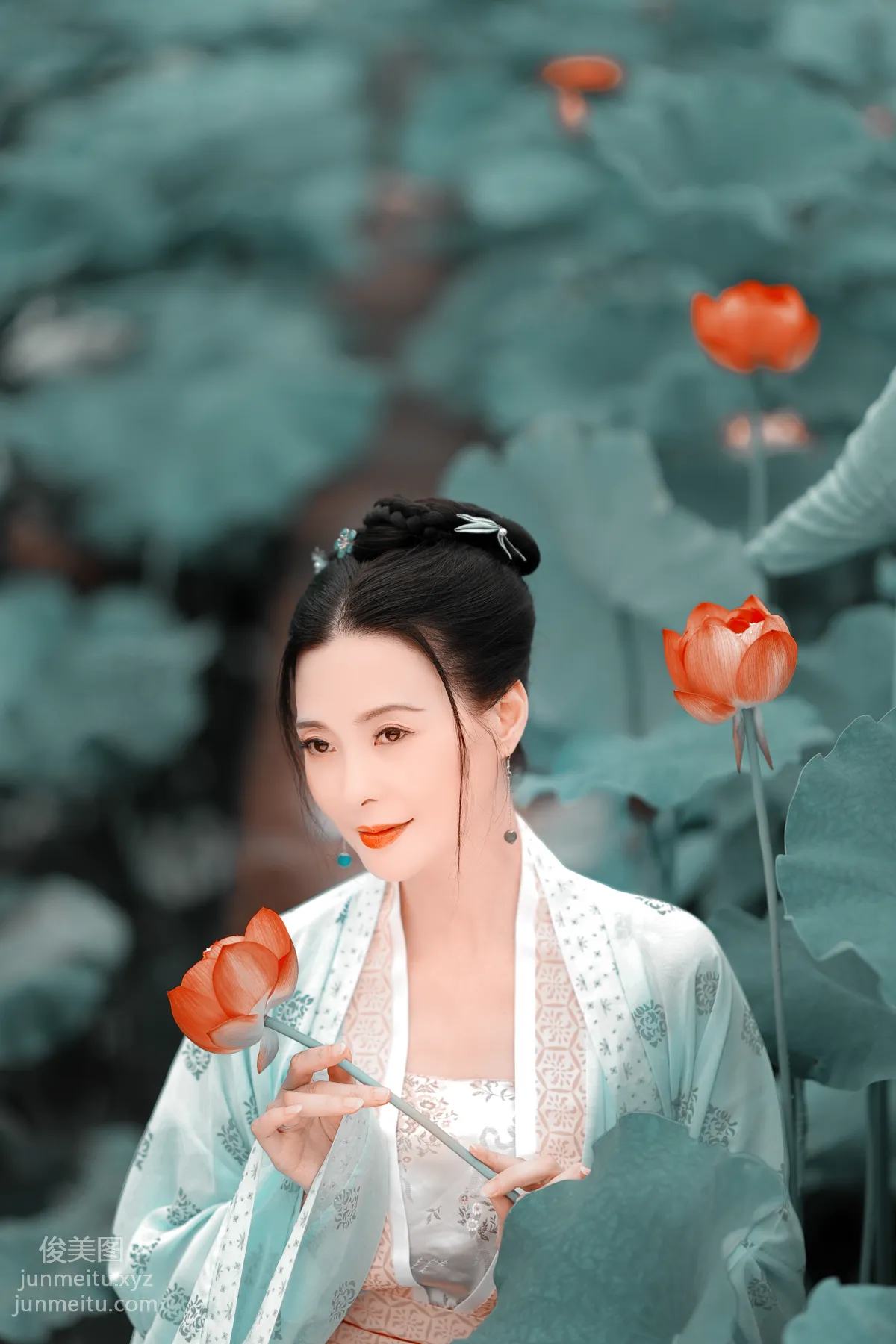Lian: YiTuYu photo 27