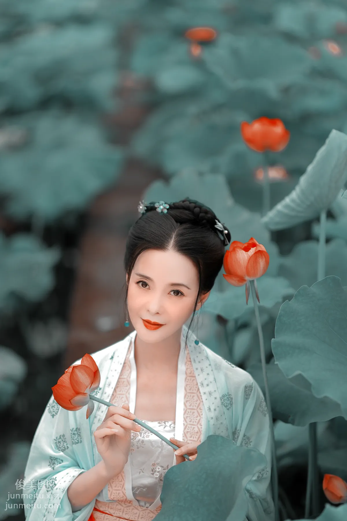 Lian: YiTuYu photo 29