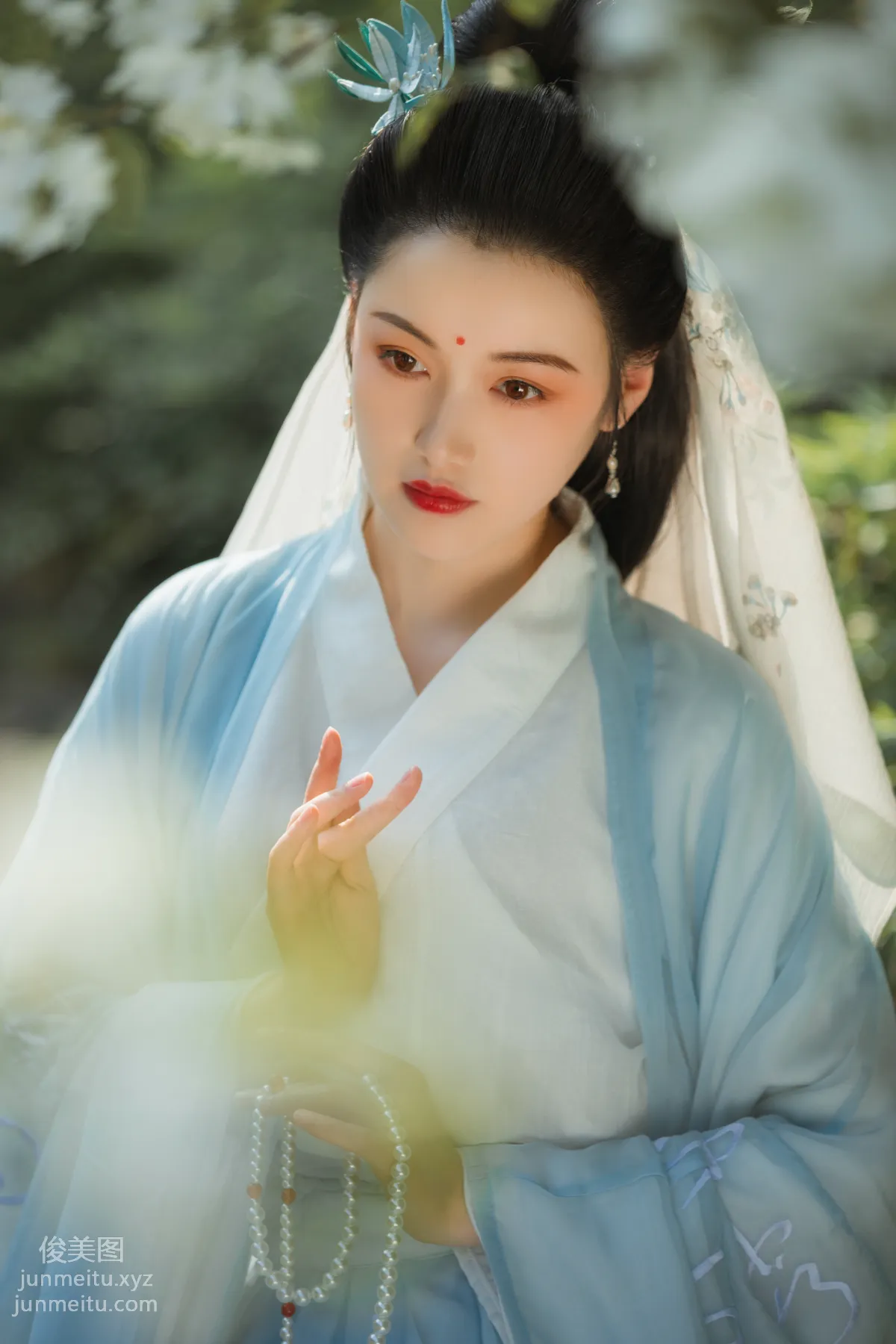 [YiTuYu] 2021.08.17 Letter From Another World Zhang Yuxin photo 2
