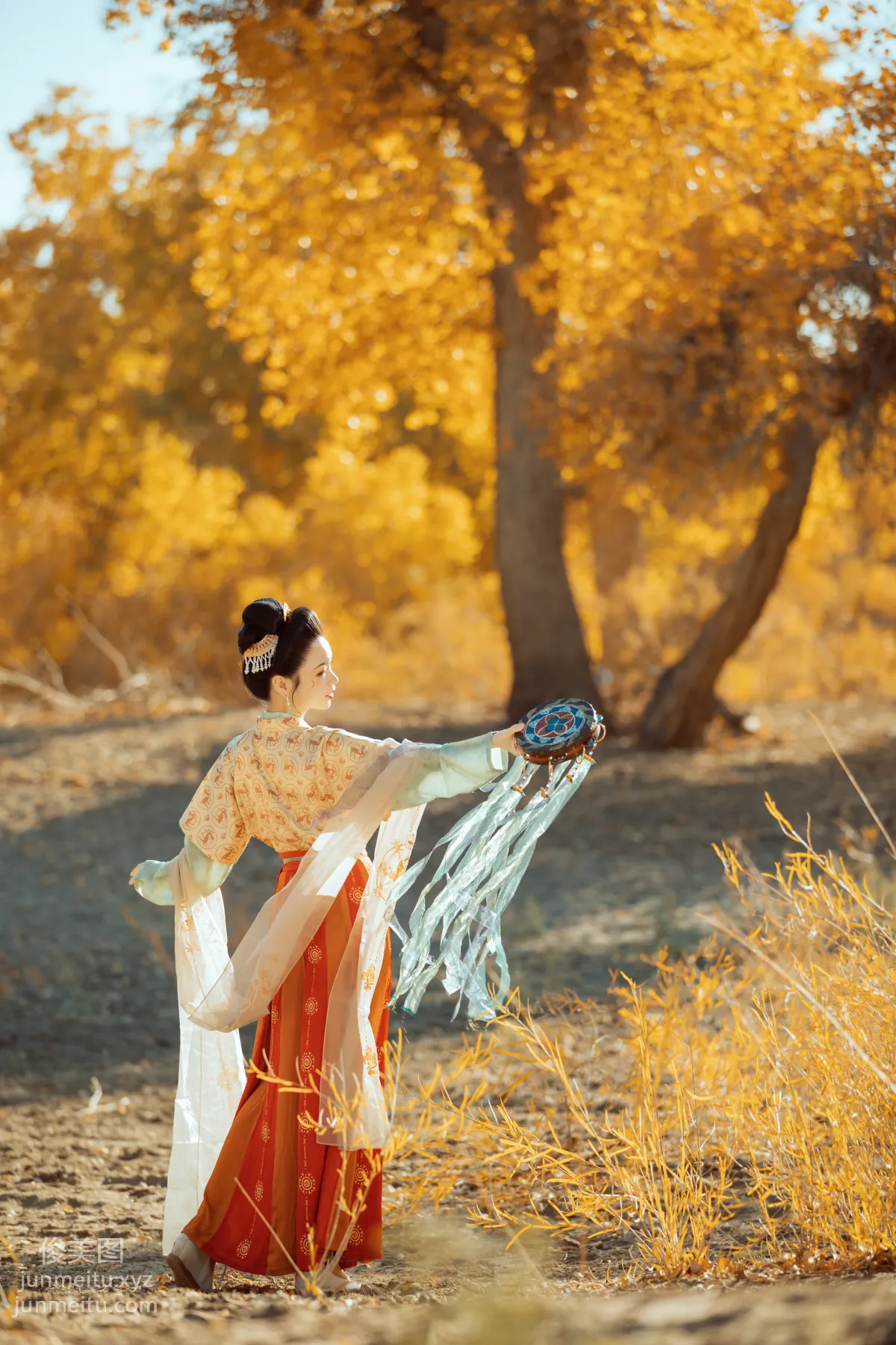 Bo He: YiTuYu photo 2