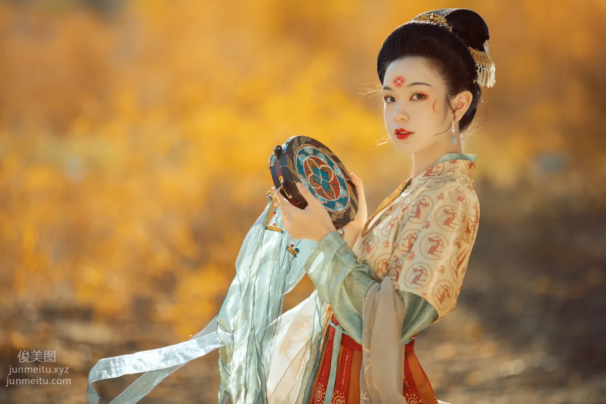 Bo He: YiTuYu photo 3