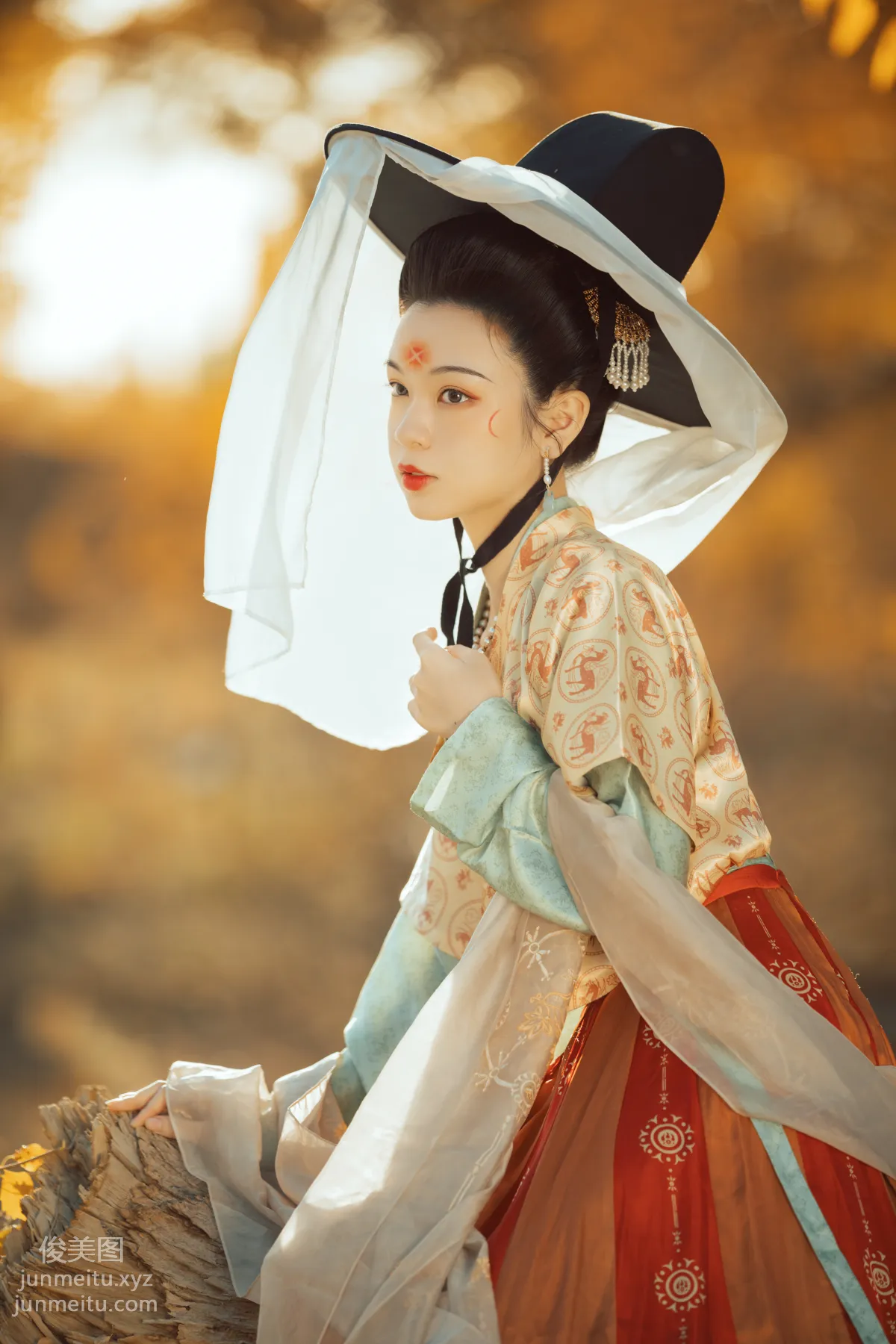 Bo He: YiTuYu photo 18