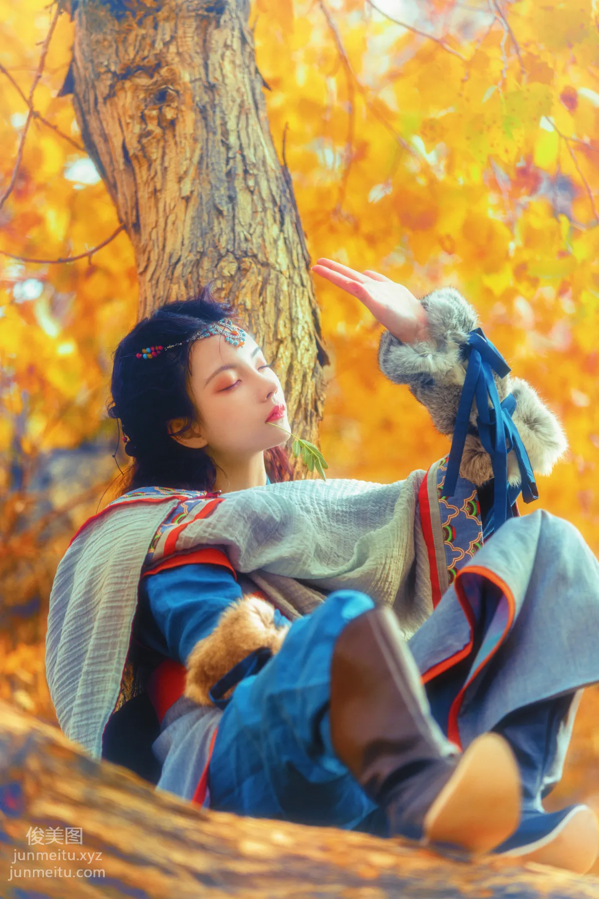 [YiTuYu] 2021.08.20 East Palace: Blue Little Maple, Zhaoruijie EZ photo 24