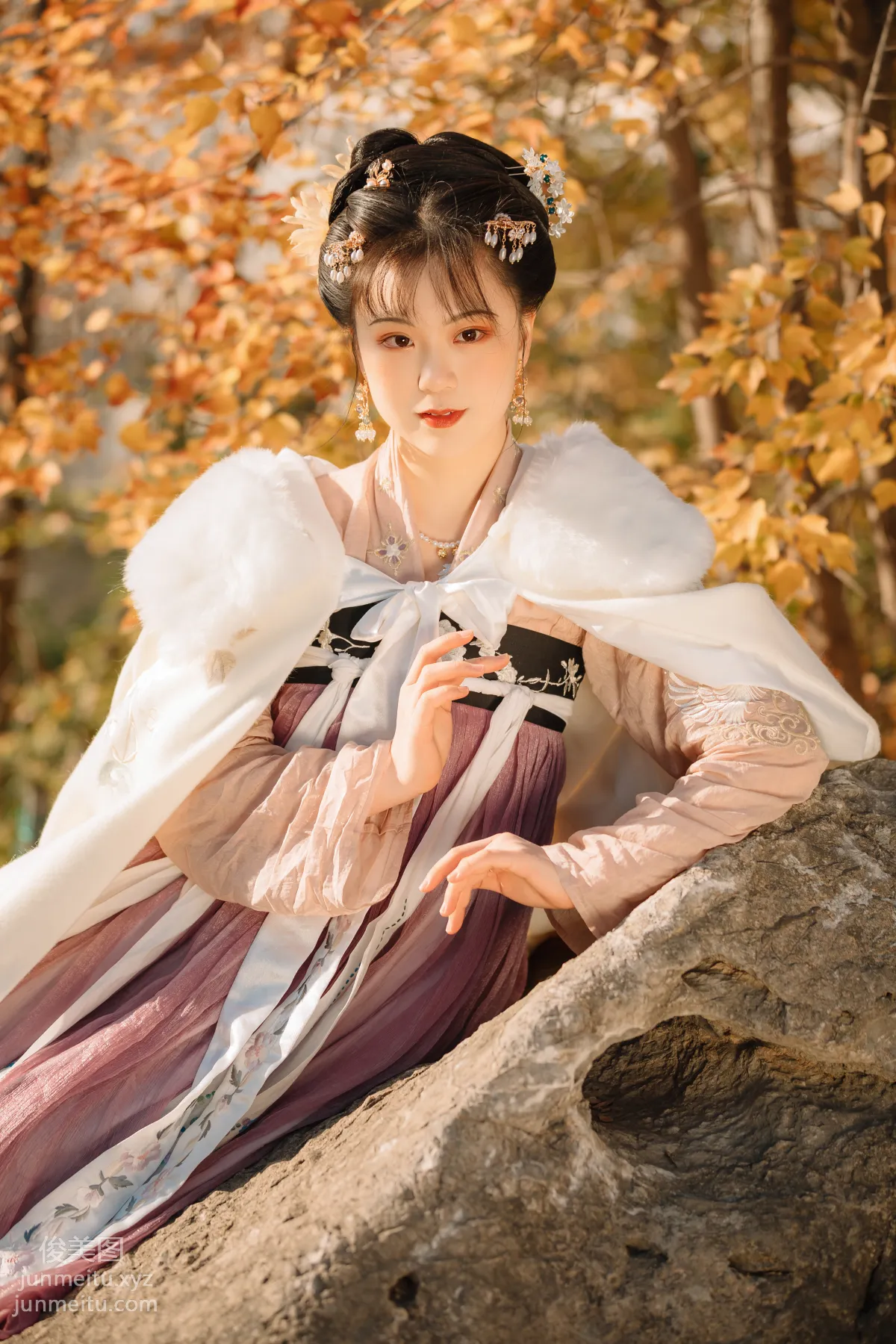 Bi Shan: YiTuYu photo 20