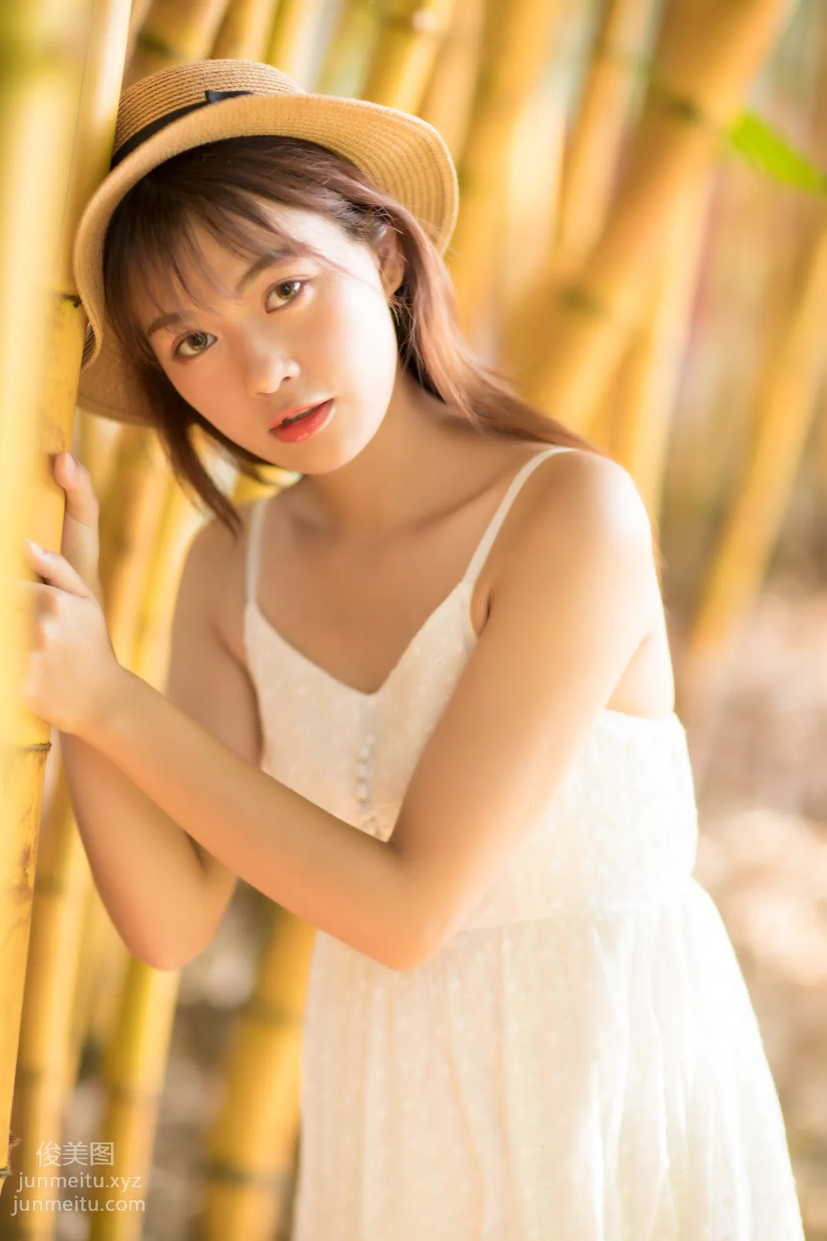[YiTuYu] 2021.08.23 Where the Light Shines In, Xiao Ying photo 5