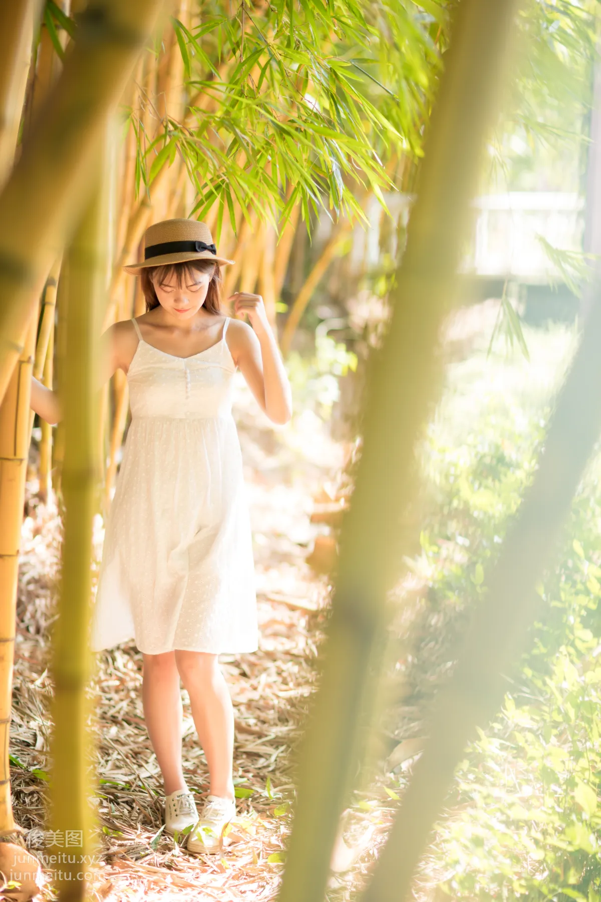 [YiTuYu] 2021.08.23 Where the Light Shines In, Xiao Ying photo 13