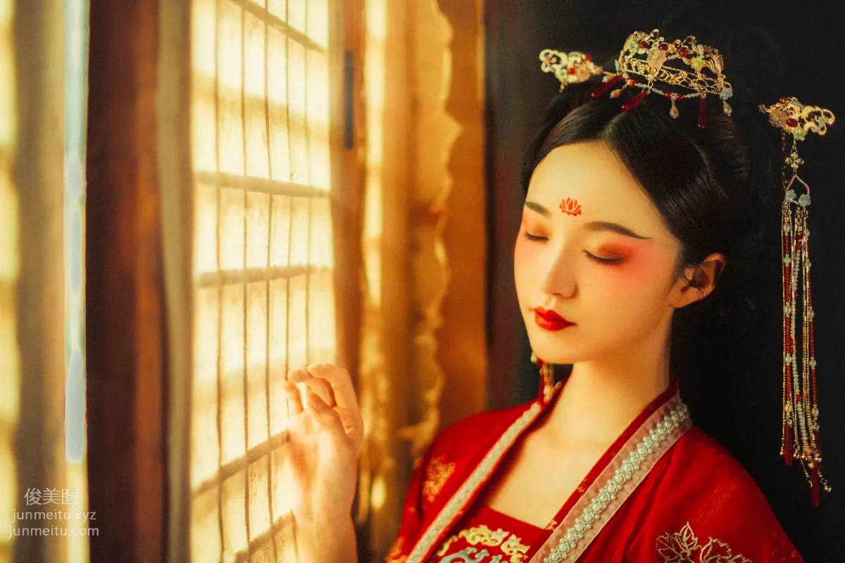 Cangji Jiegeng: YiTuYu photo 13