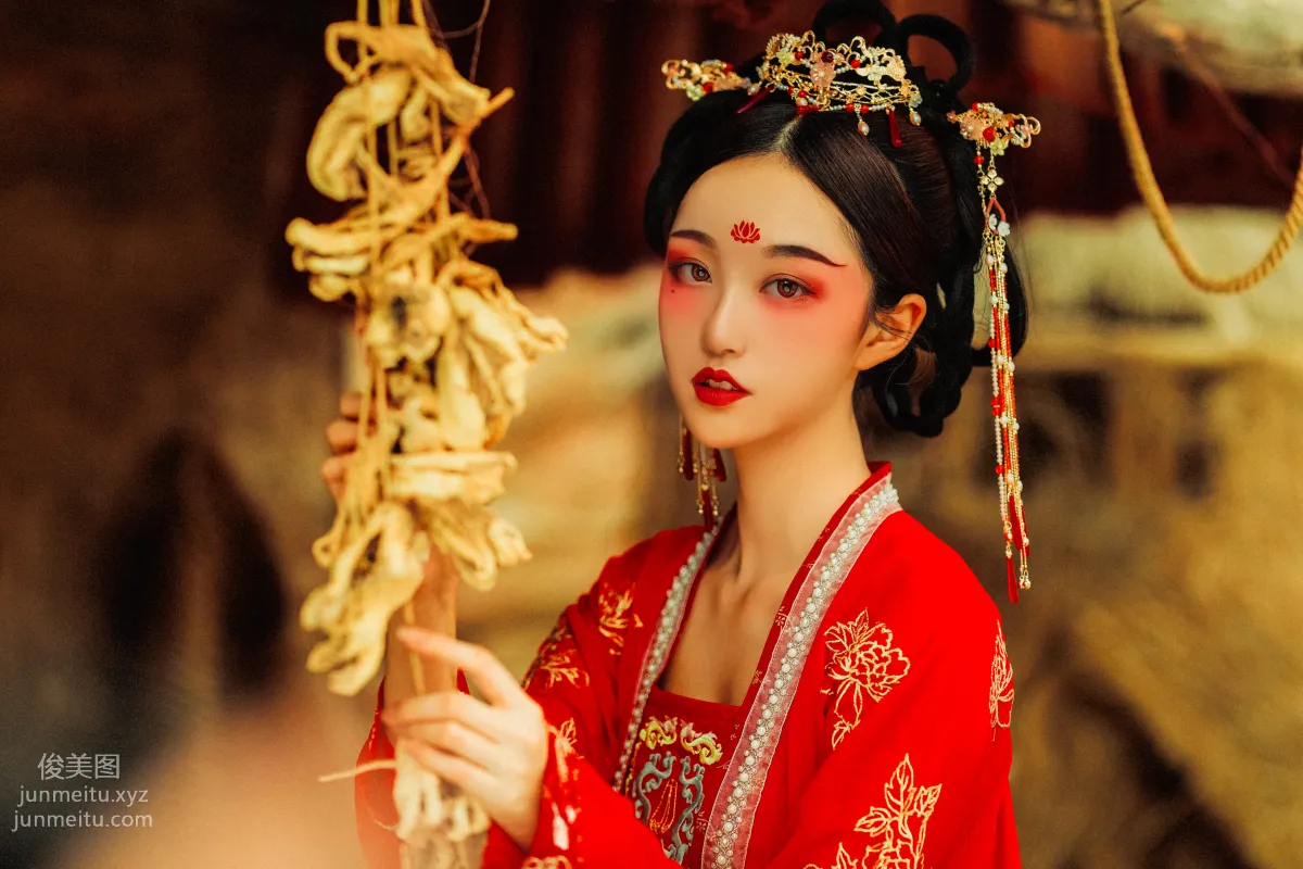 Cangji Jiegeng: YiTuYu photo 22