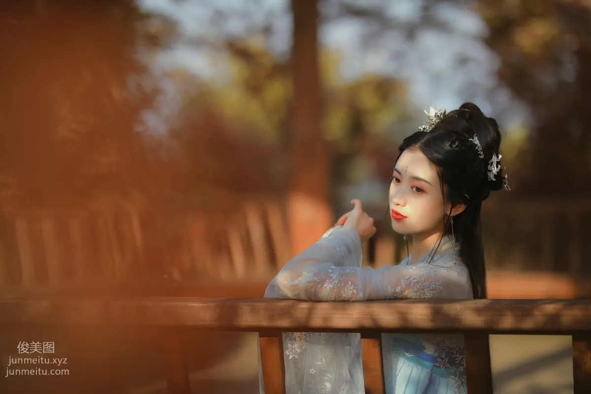 [YiTuYu] 2021.08.23 Autumn Maple Rustling, Ji Xiangxiang photo 2