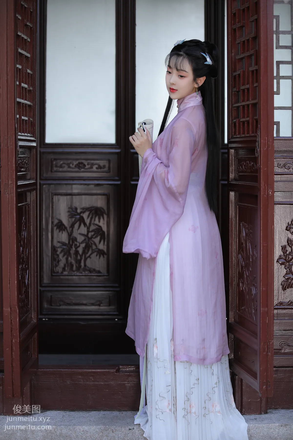 Yu Yue: YiTuYu photo 9