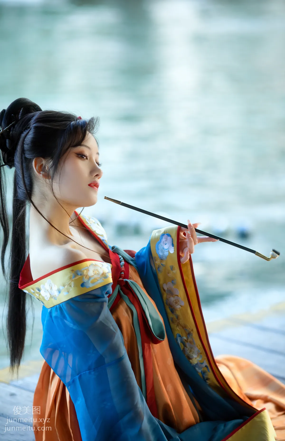[YiTuYu] 2021.08.26 Pillow Autumn Song, Can Shang photo 4