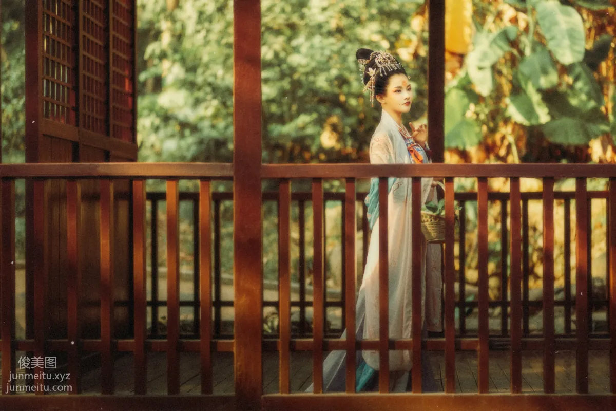 [YiTuYu] 2021.08.27 Flowers Want Beauty, Yuan Yuan photo 4