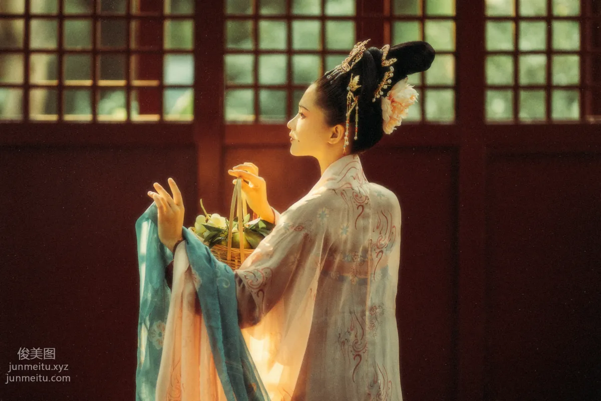 [YiTuYu] 2021.08.27 Flowers Want Beauty, Yuan Yuan photo 20